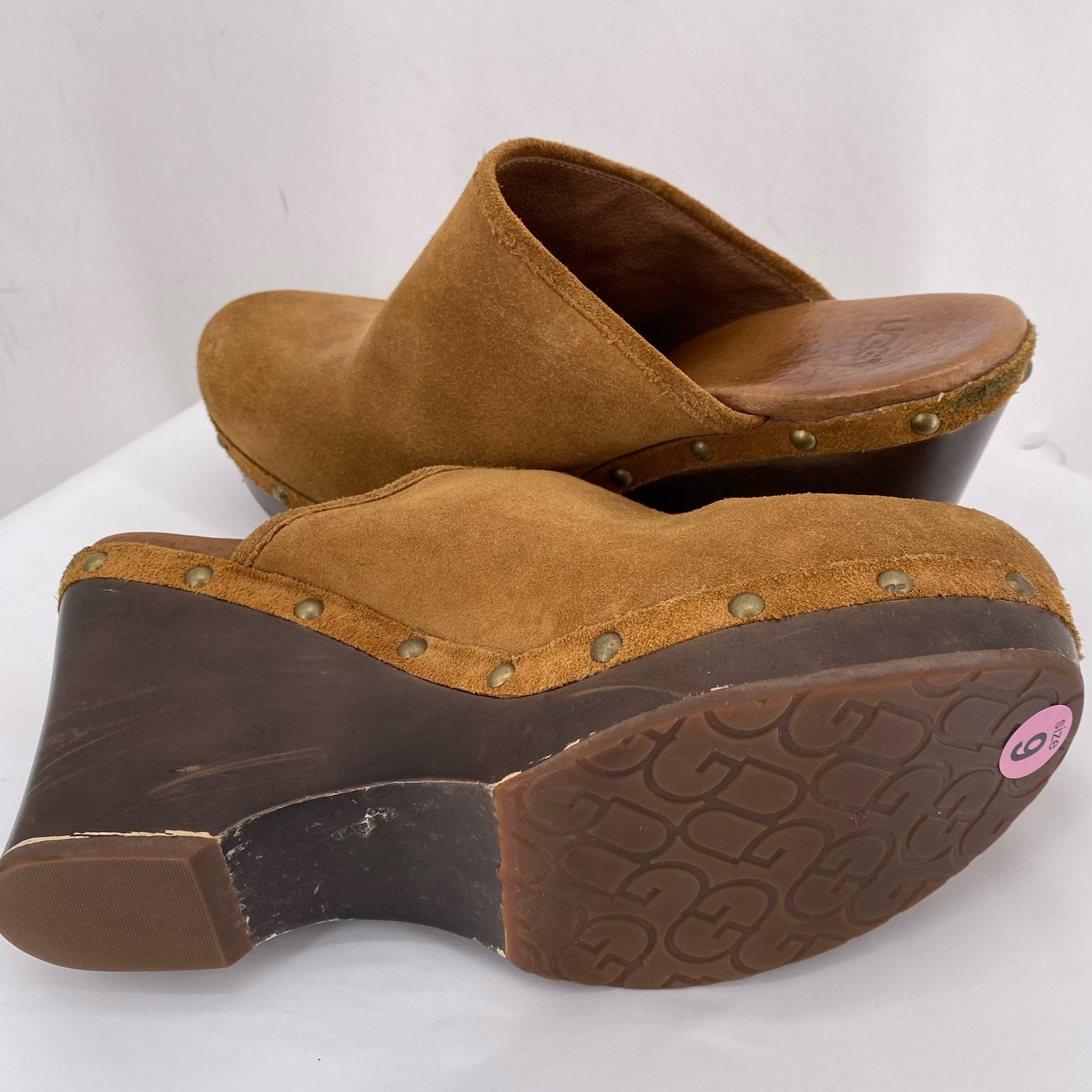 DARK TAN W Shoe Size 9 UGG Clog