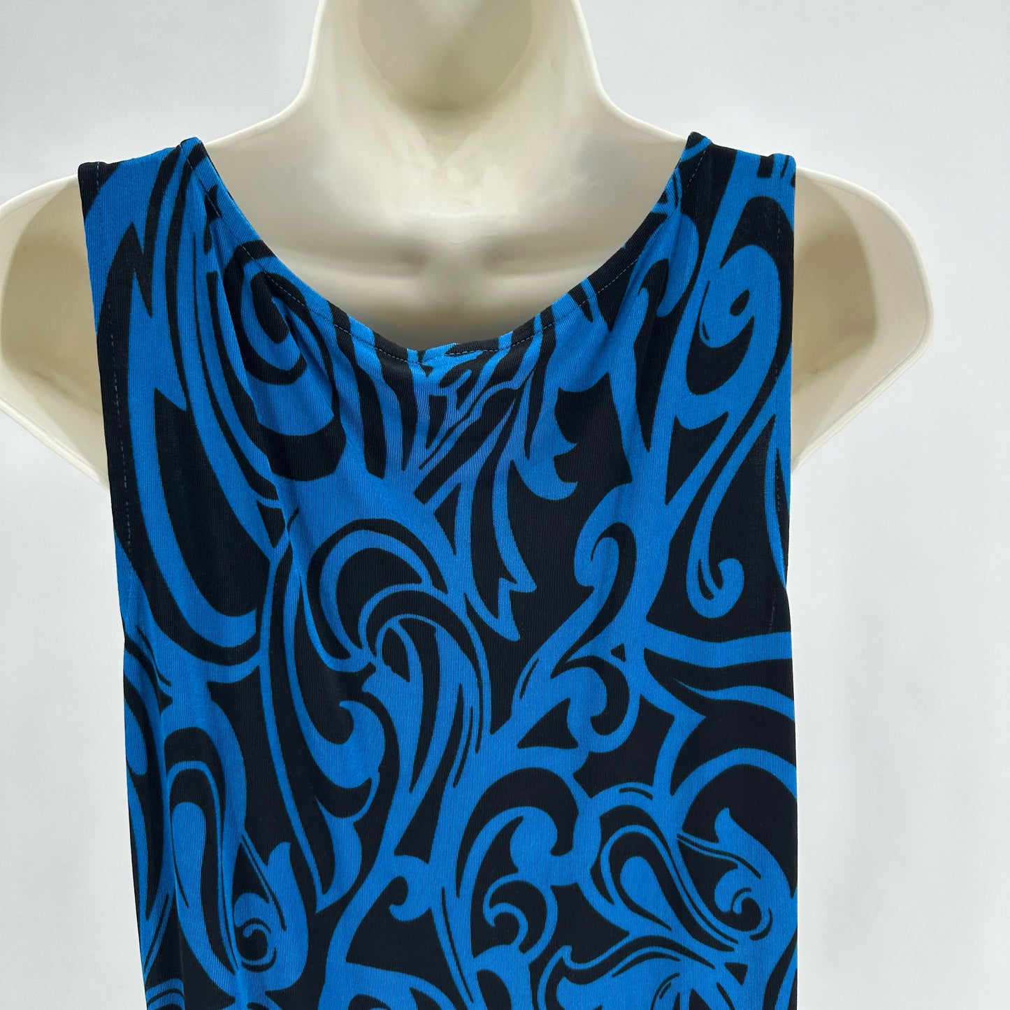 Size 1 CHICO'S TRAVELERS SWIRL Shirt
