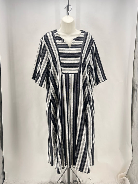 Size 3 M SQUARE BY NEETU MALIK Dress