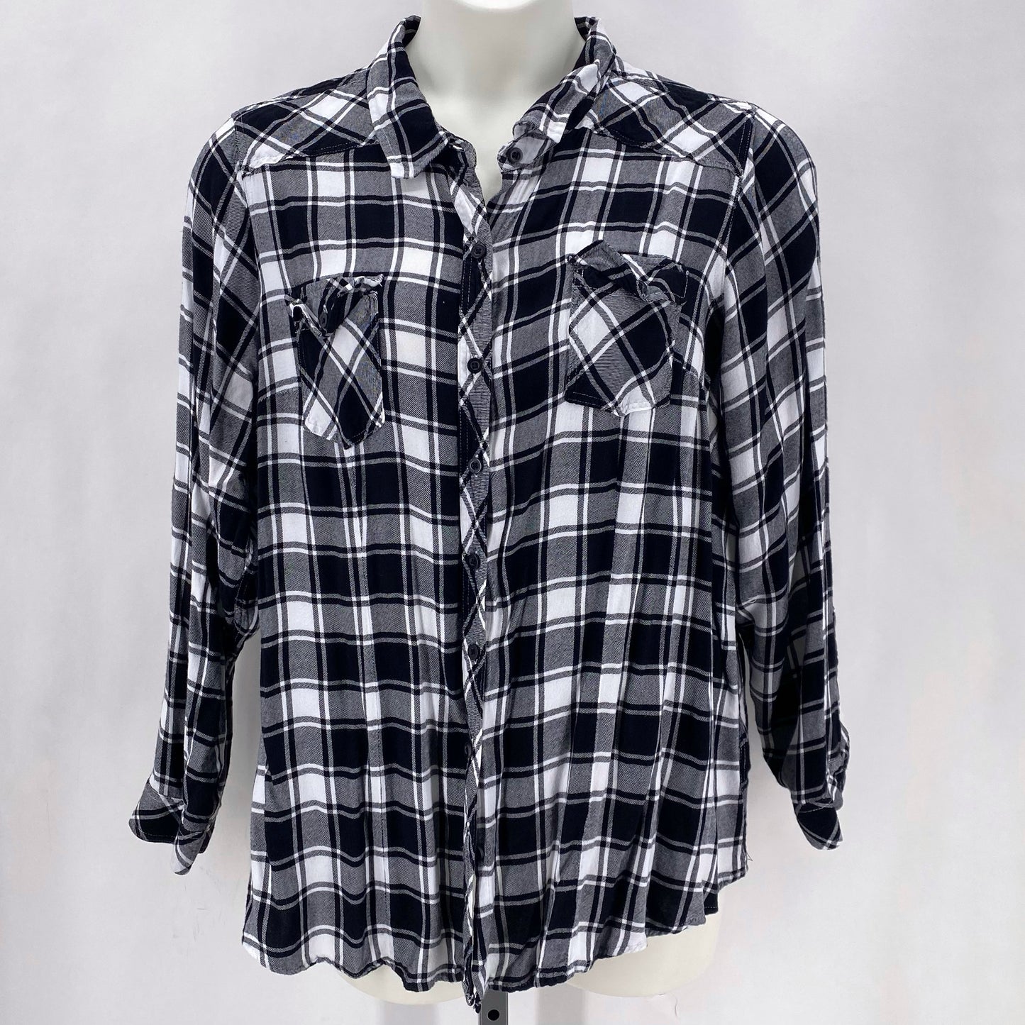 Size 3 TORRID Checkered Shirt