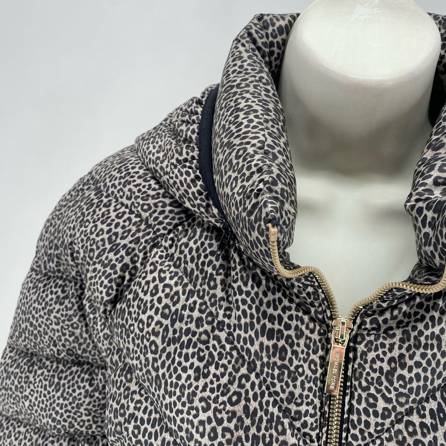 Size XL MICHAEL KORS CHEETAH Coat