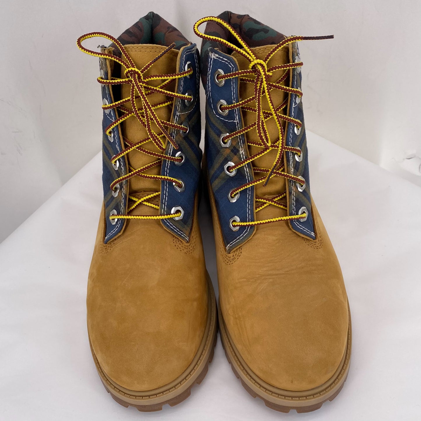 DARK TAN W Shoe Size 6 TIMBERLAND Boots