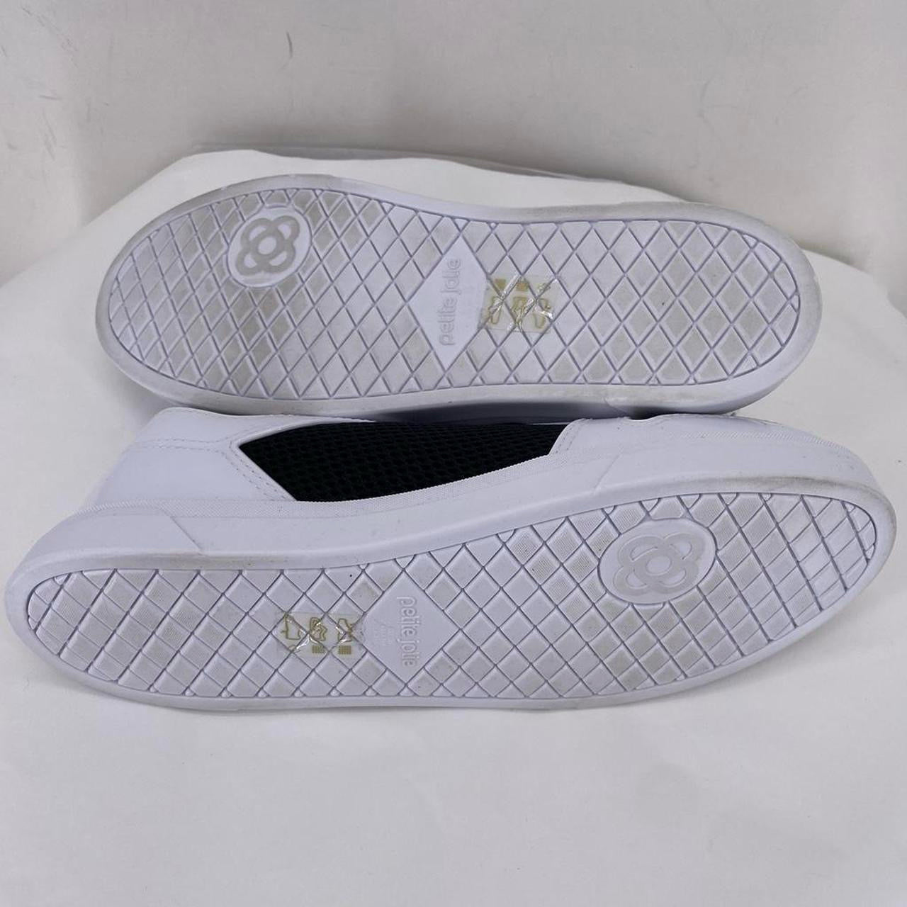 BLACK/WHITE W Shoe Size 8 Sneakers