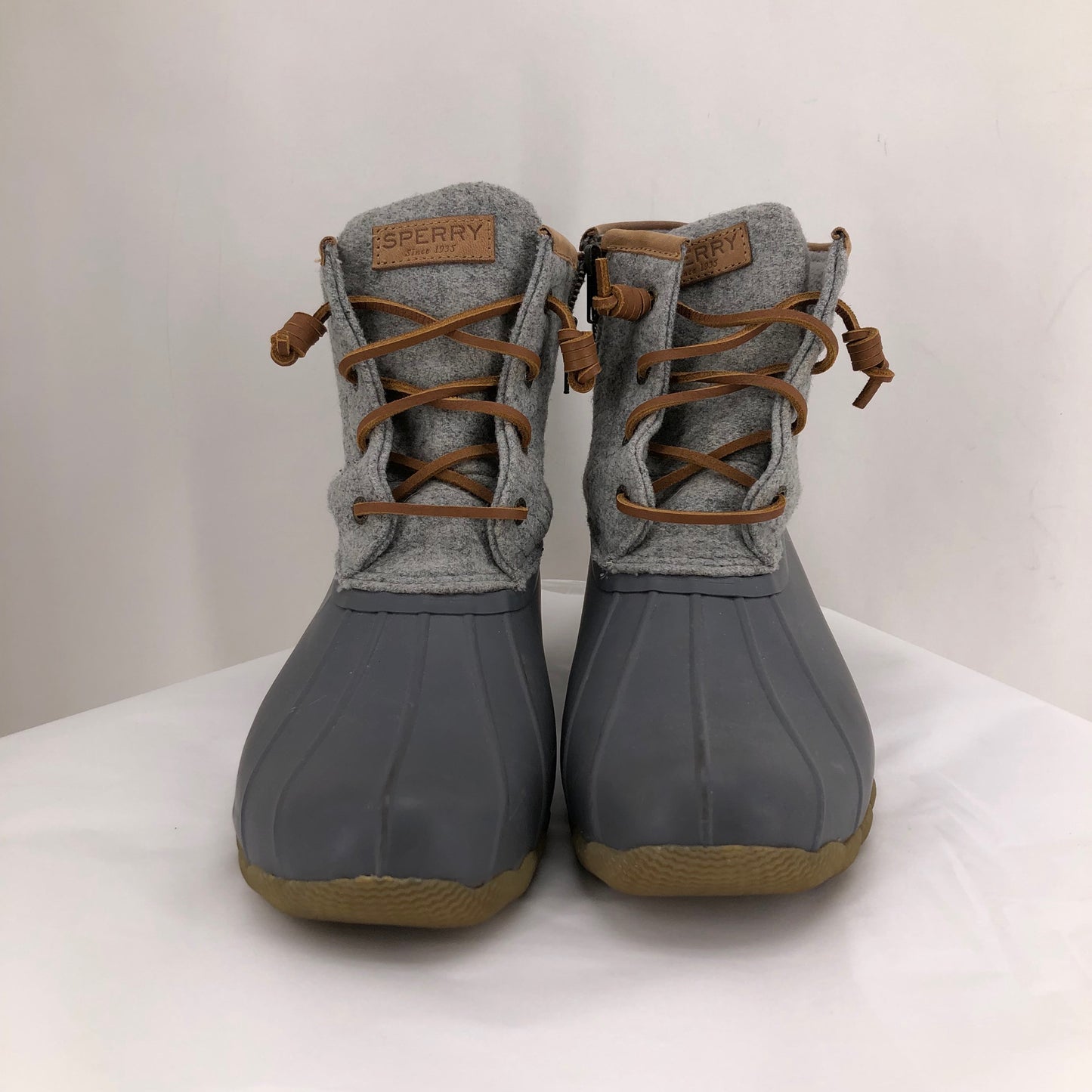 Gray W Shoe Size 9.5 SPERRY Boots