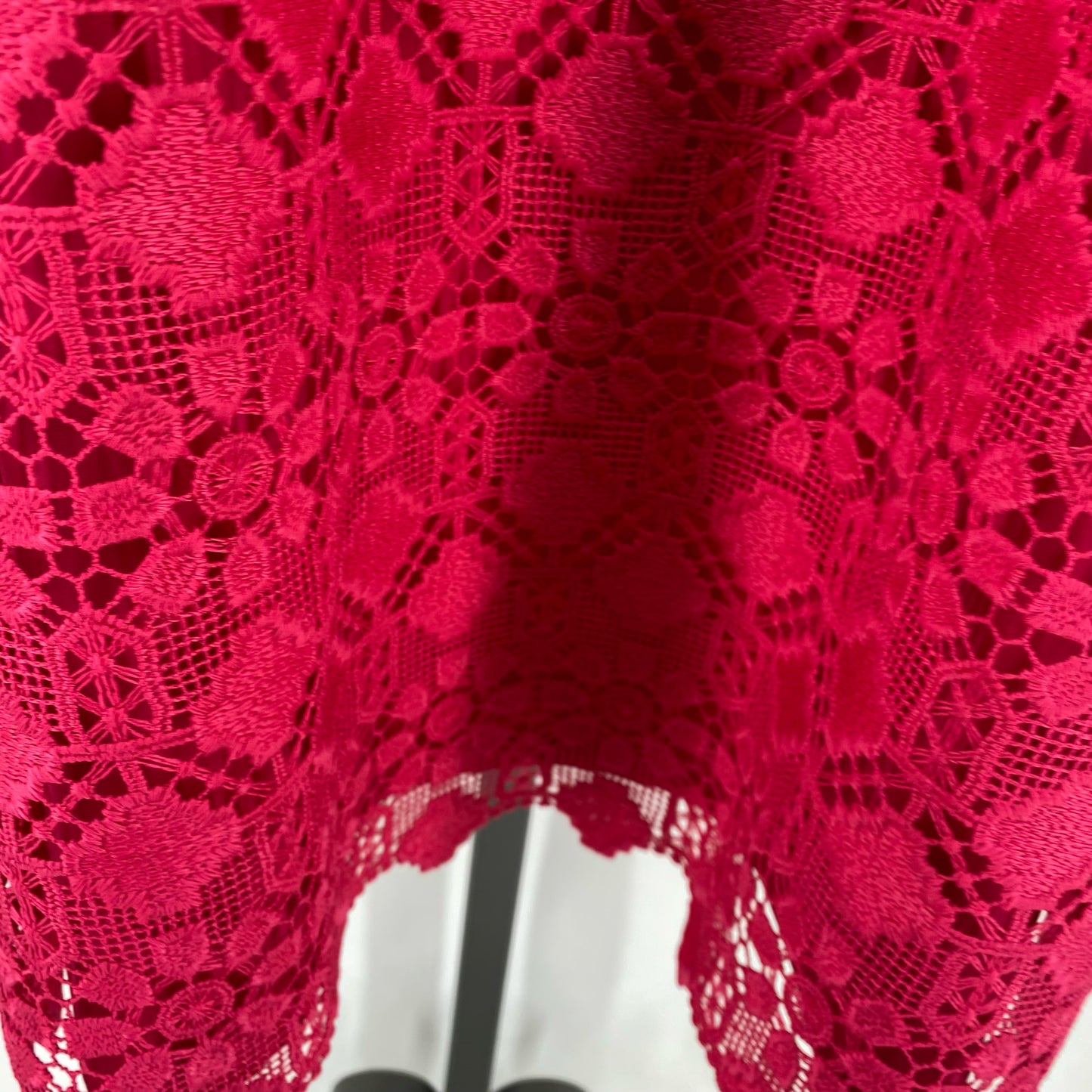 Size XL TRINA TURK HEAVY LACE Dress