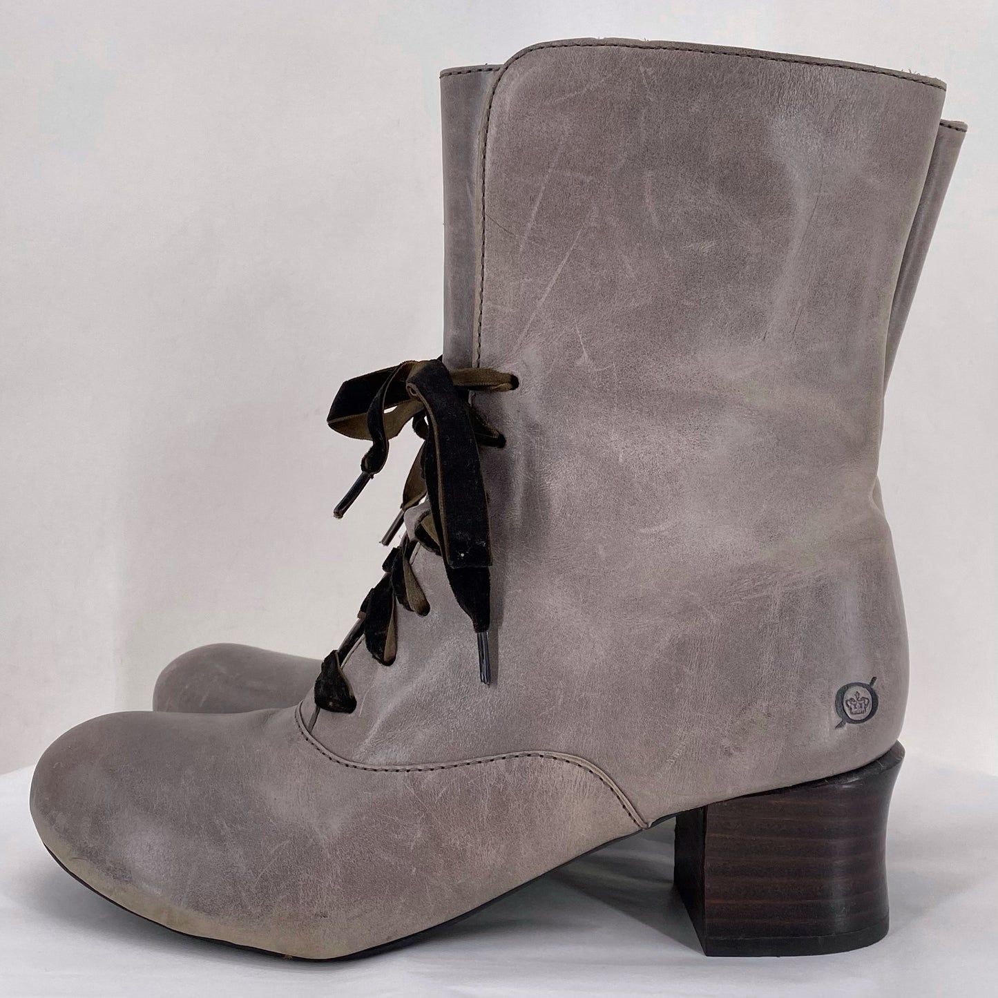 Gray W Shoe Size 8.5 BORN Boots