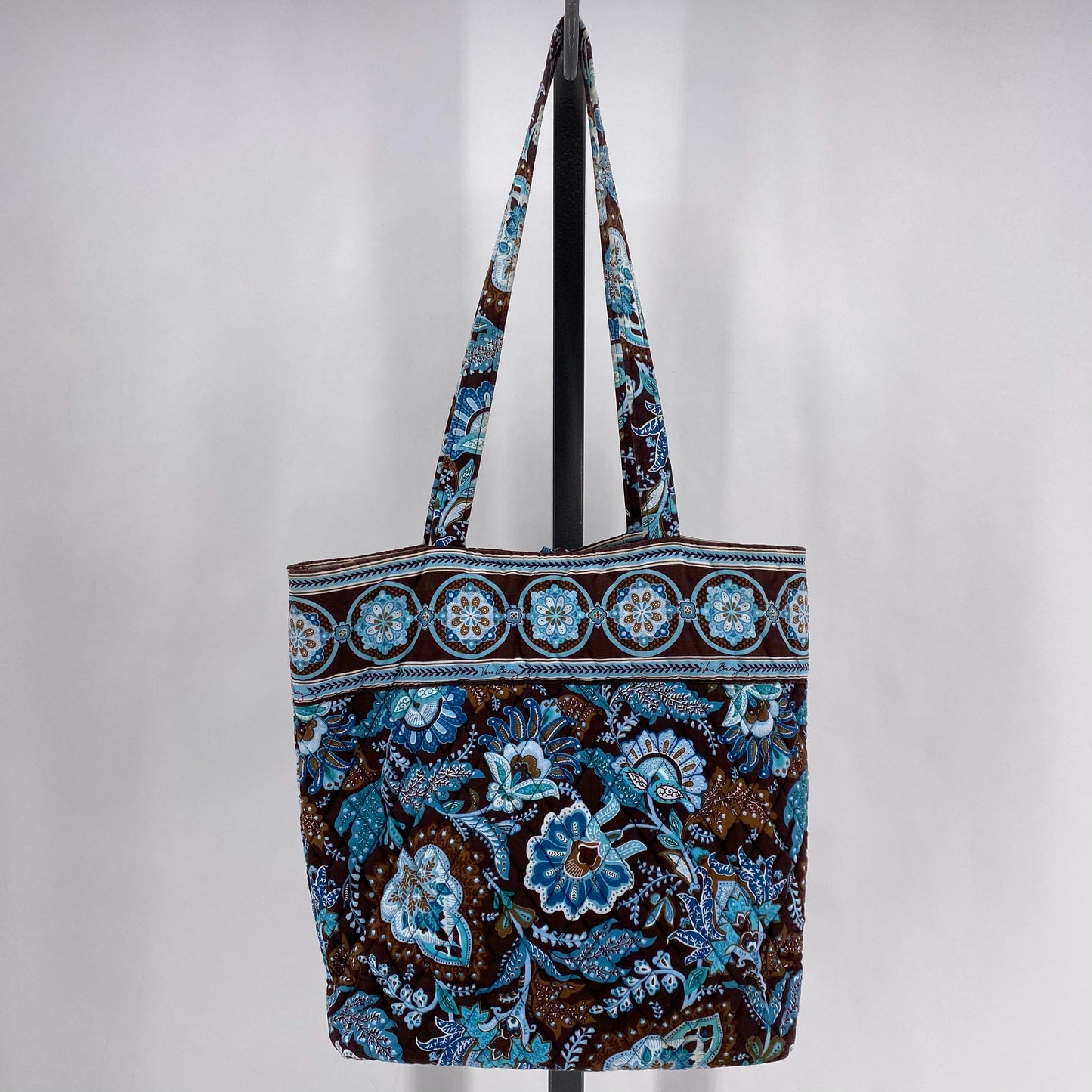BROWN VERA BRADLEY FABRIC Tote