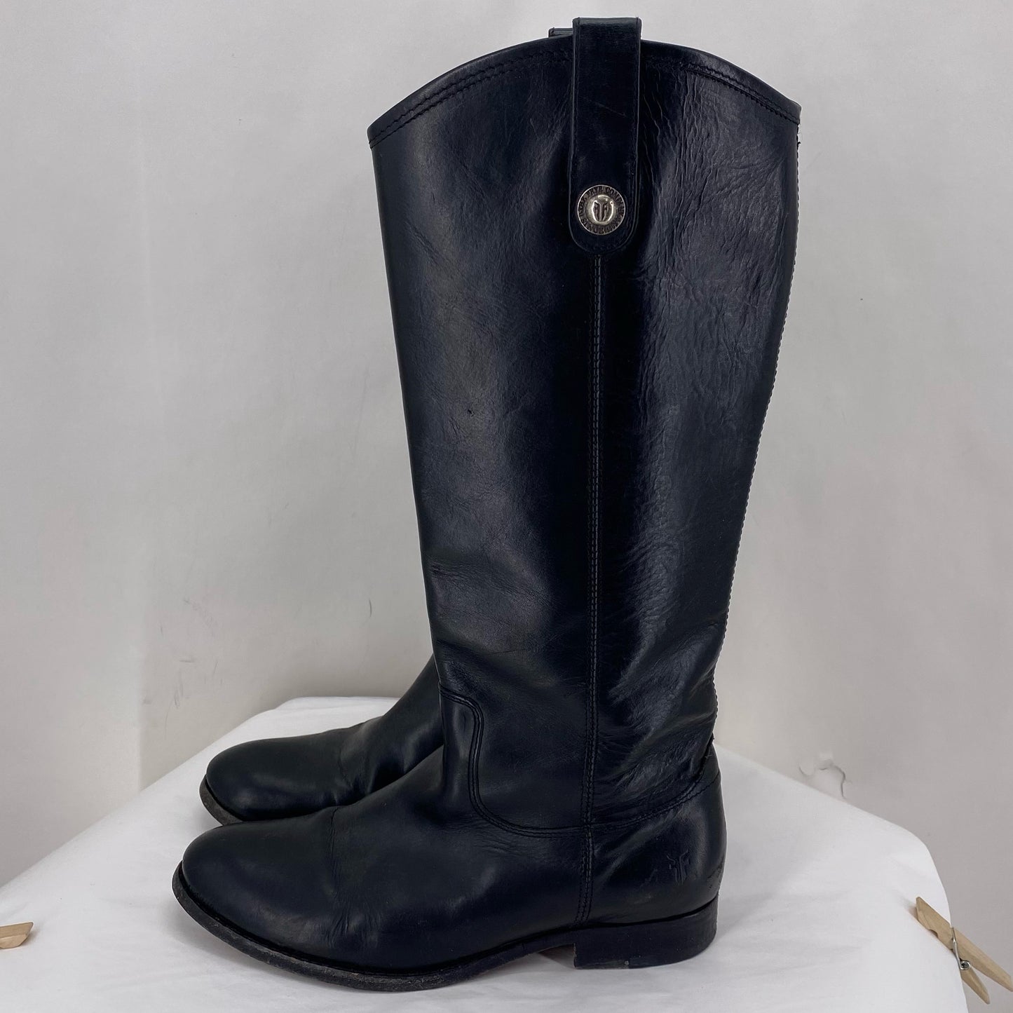 Black W Shoe Size 7.5 FRYE Boots