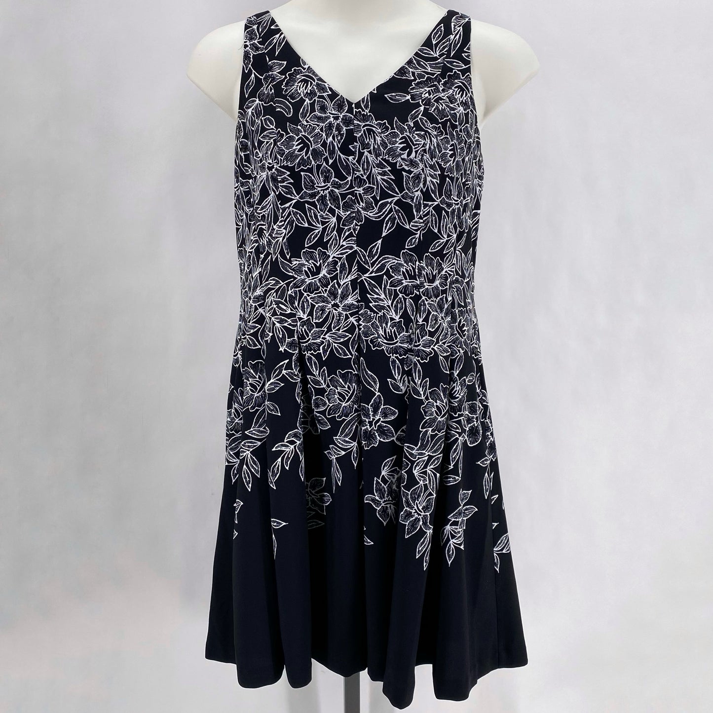Size 14 RALPH LAUREN FLOWERS Dress
