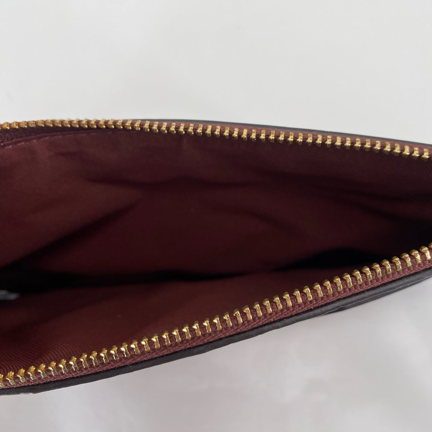 BROWN COACH Wristlet