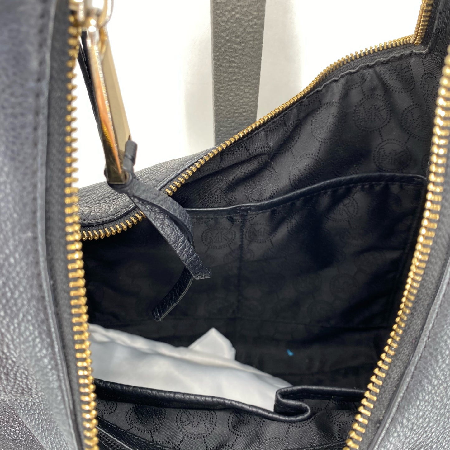 Black MICHAEL KORS Leather Shoulder Bag
