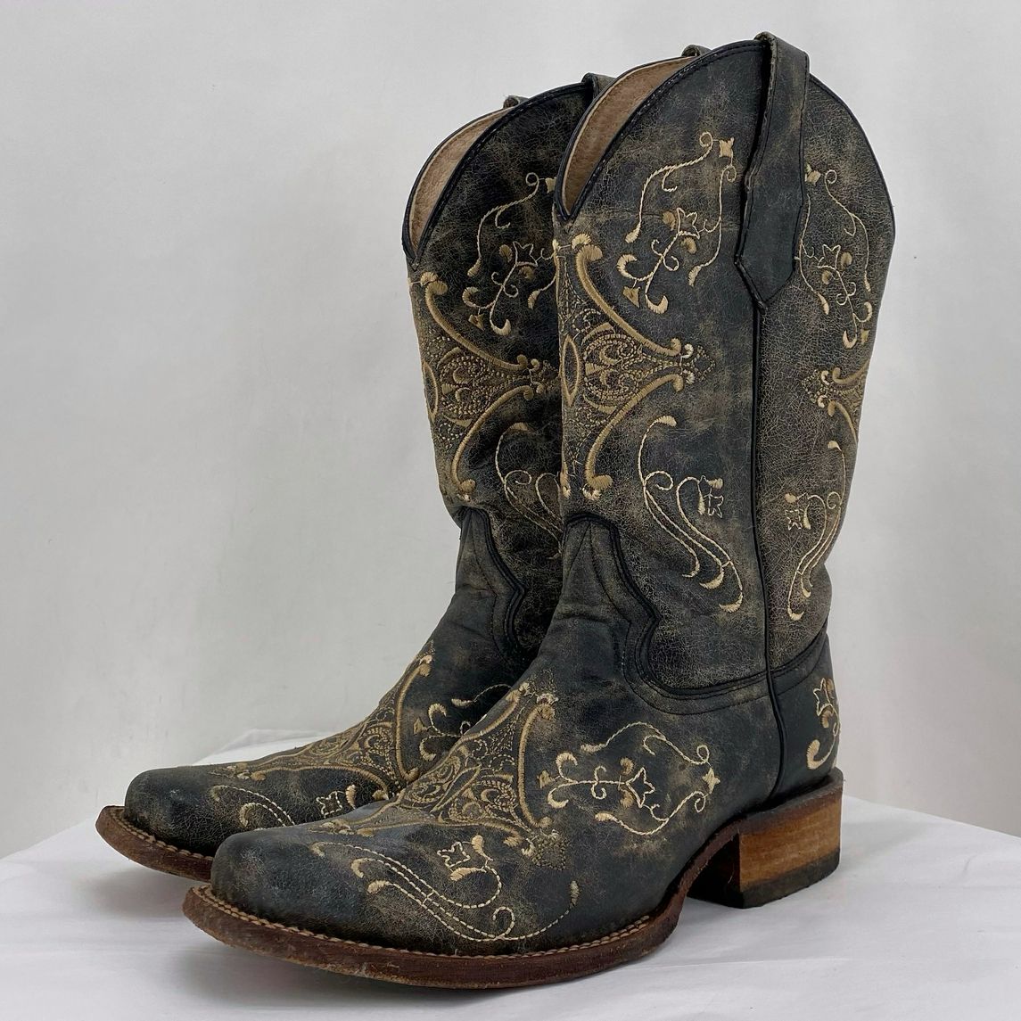 Black W Shoe Size 9 CIRCLE G Boots