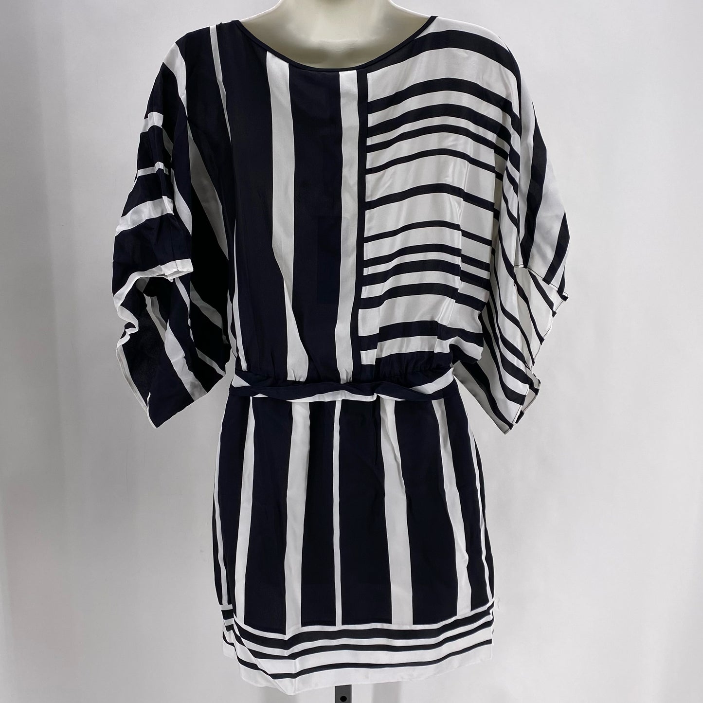 Size XS BCBG MAXAZRIA Stripe Silk Dress