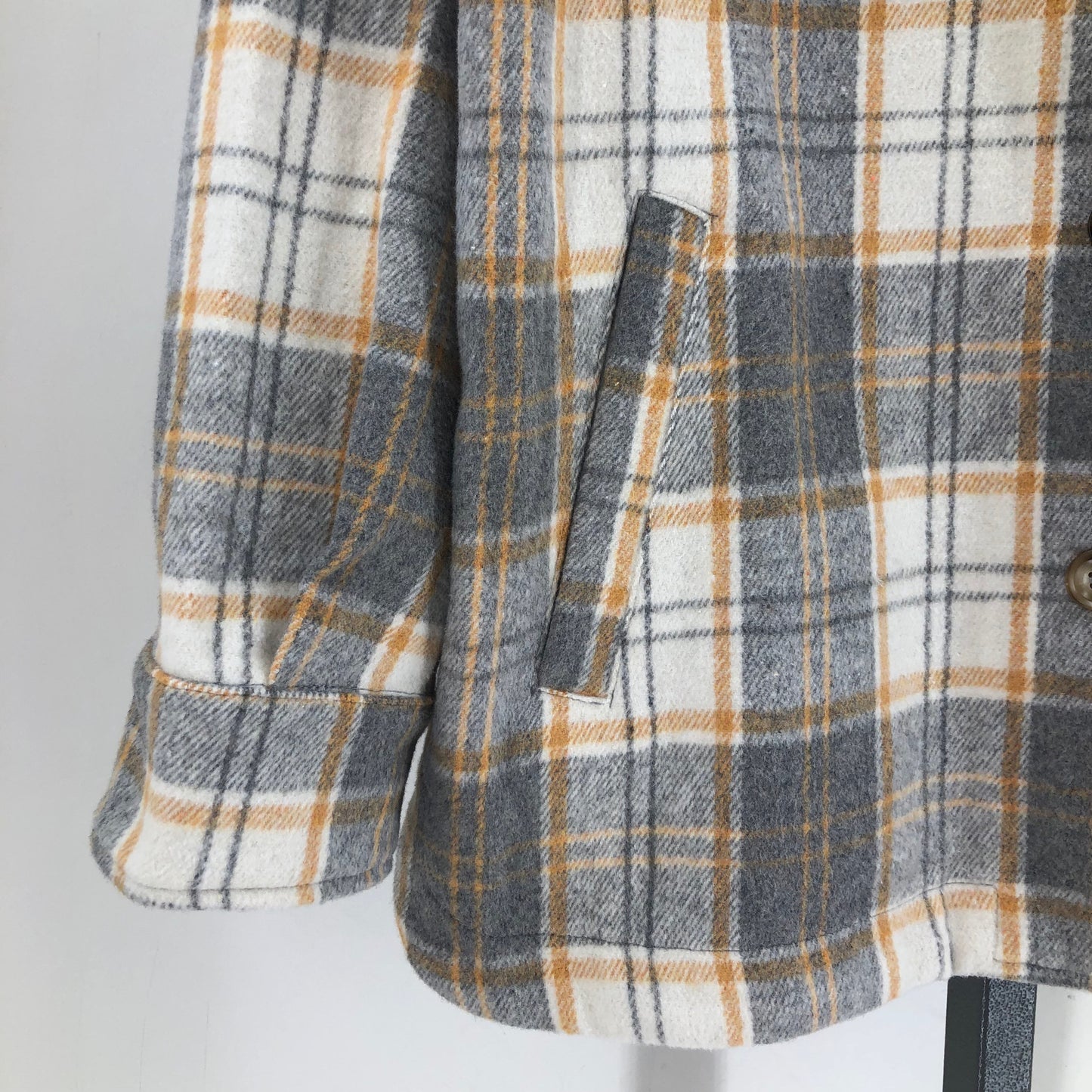 Size M NEW IN Plaid Jacket (Outdoor)