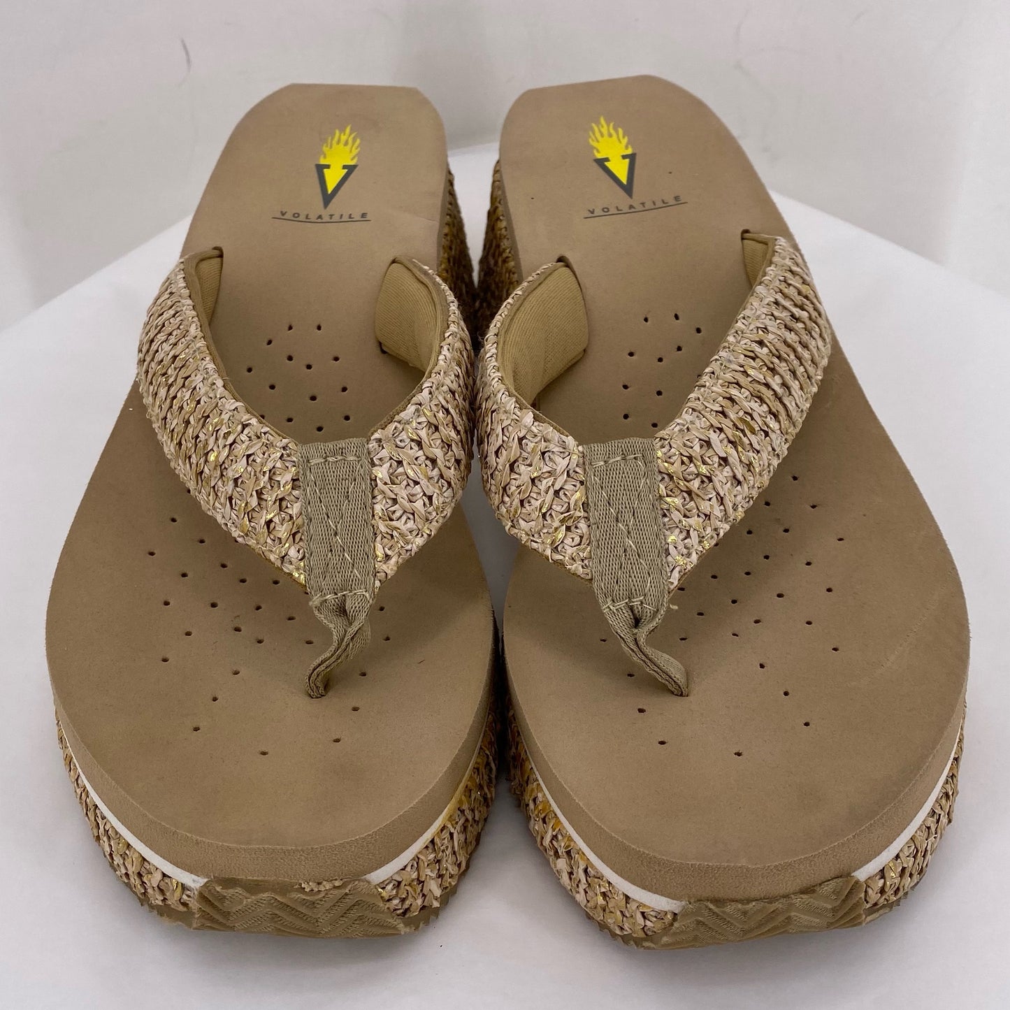 Tan W Shoe Size 9 VOLATILE Sandals