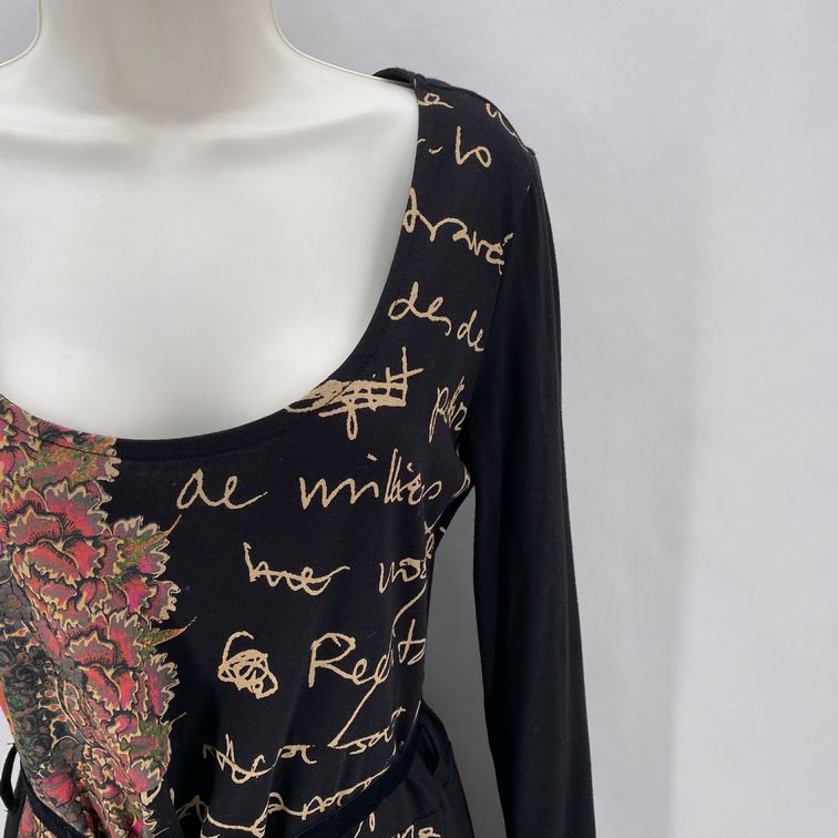 Size M DESIGUAL WRITING Dress