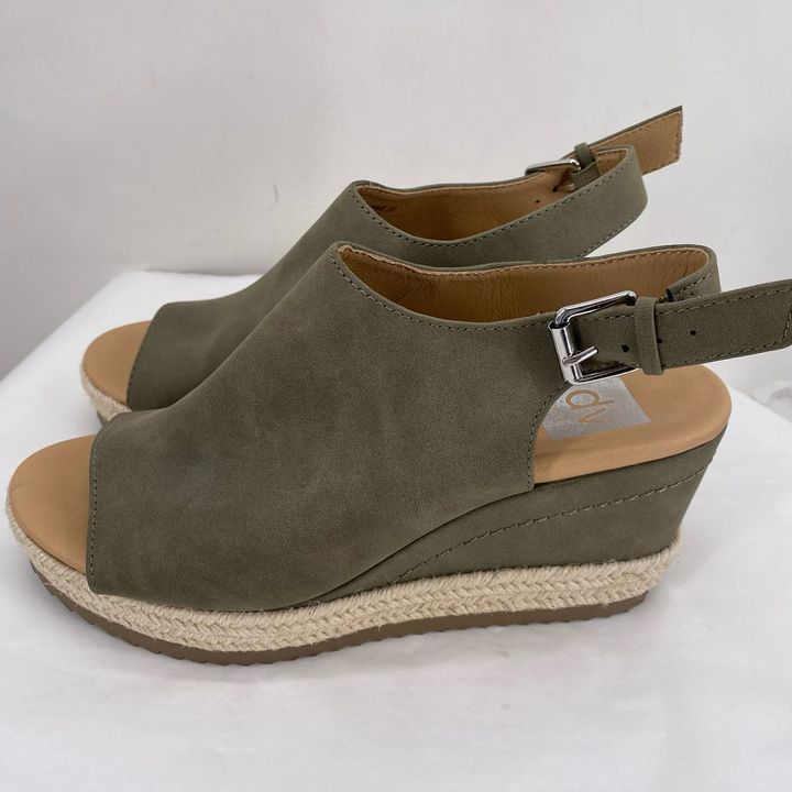 Green W Shoe Size 7.5 DOLCE VITA Wedge