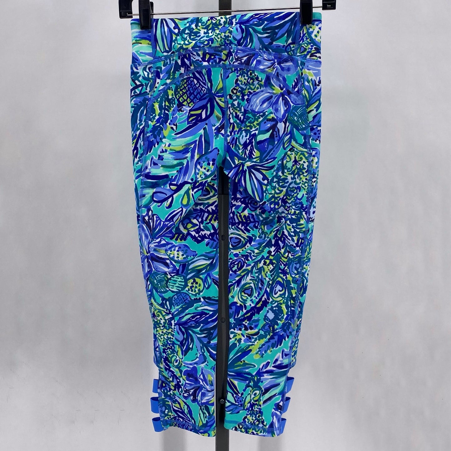 Size XS LILLY PULITZER FLOWERS Athletic Wear