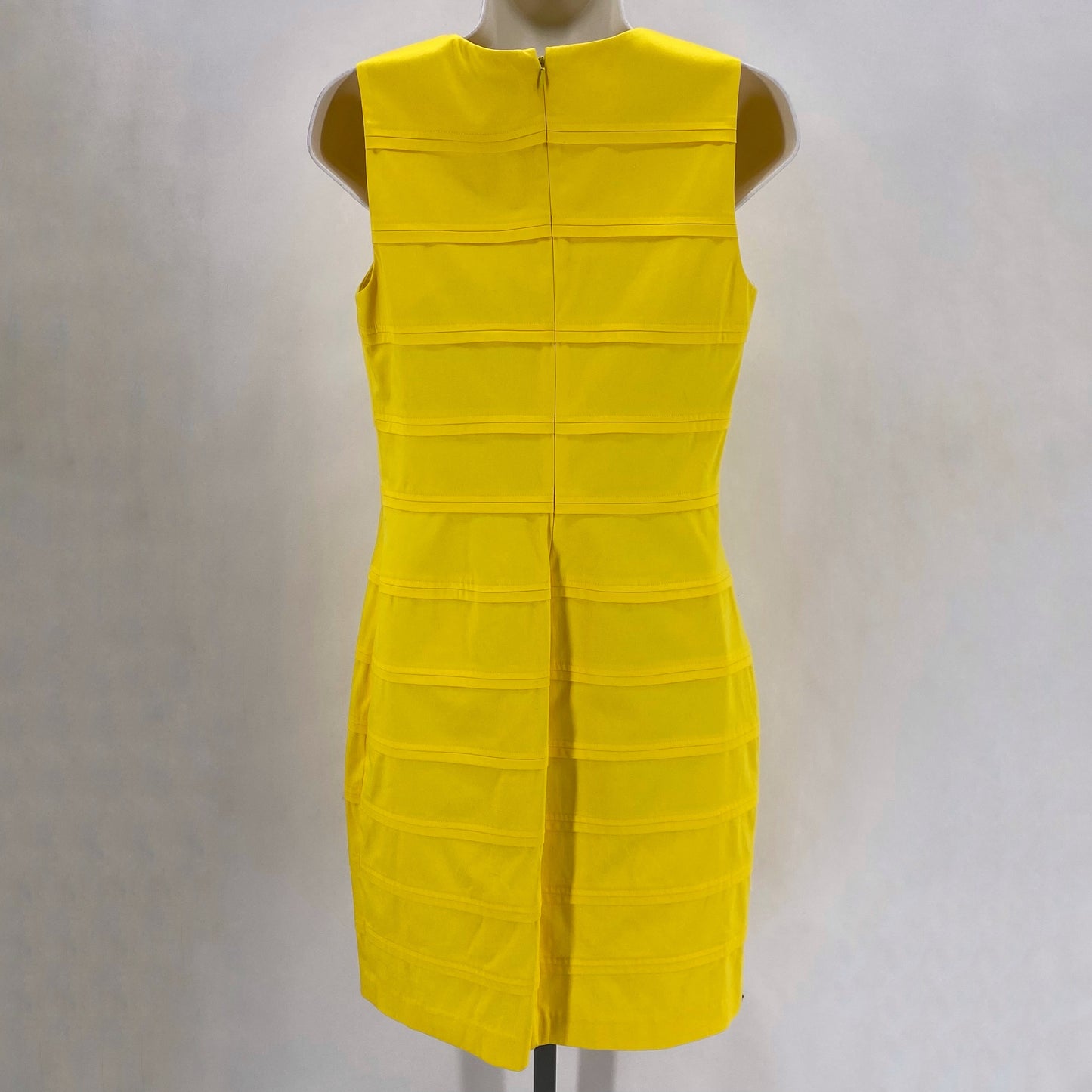 Size 4 CALVIN KLEIN Dress