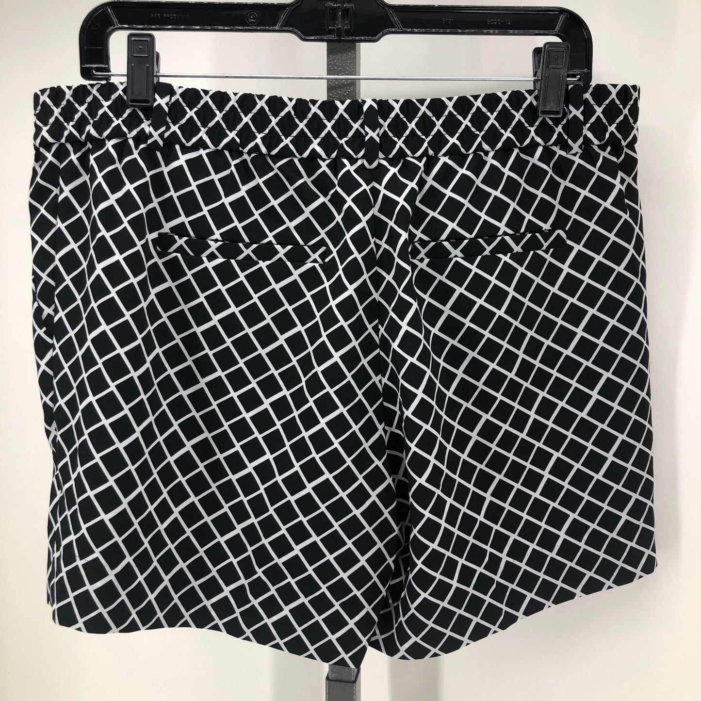 Size 10 LIMITED SQUARES Shorts