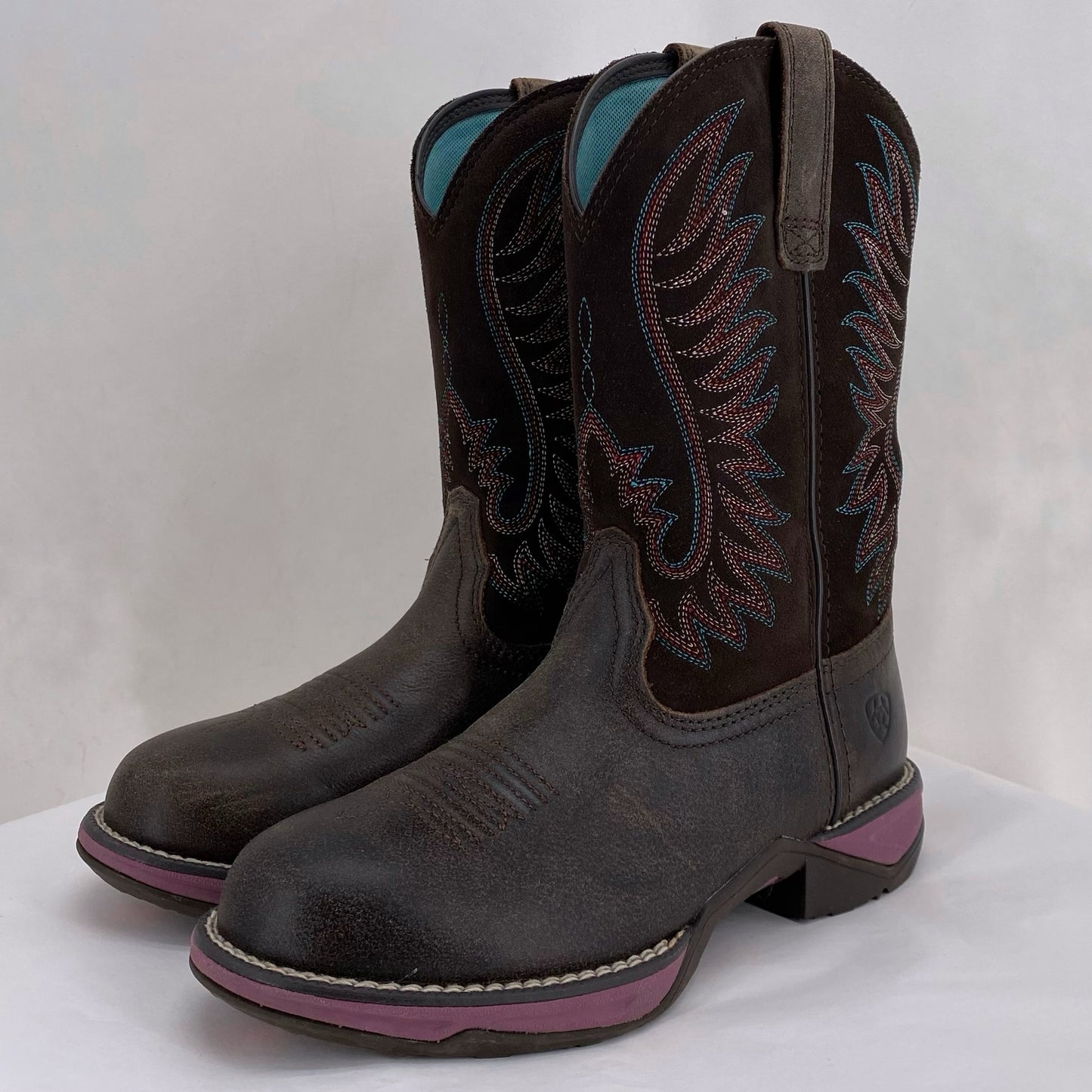 DARK BROWN W Shoe Size 6.5 ARIAT Boots