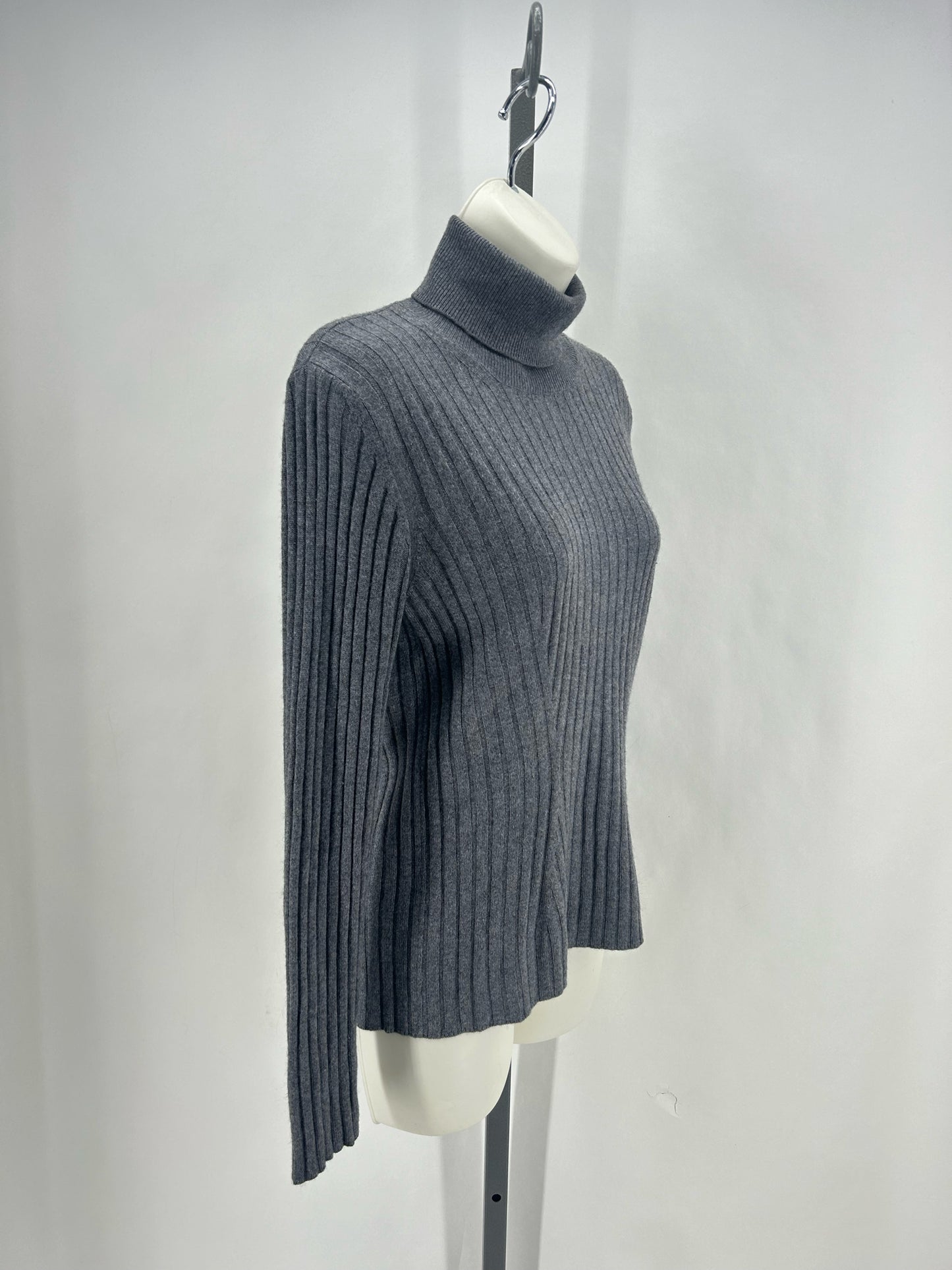 Size S LAFAYETTE 148 Sweater