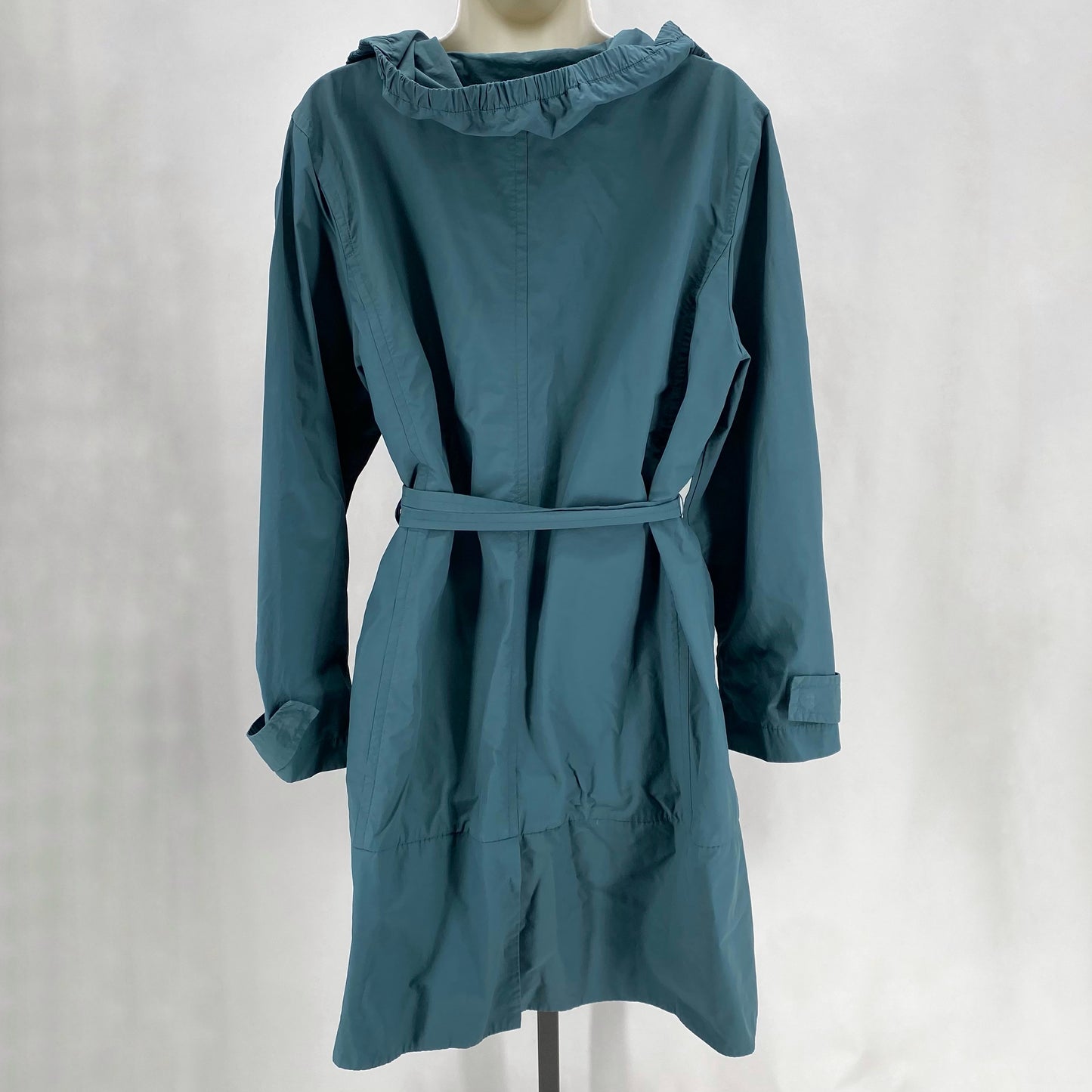 Size XL EILEEN FISHER Raincoat