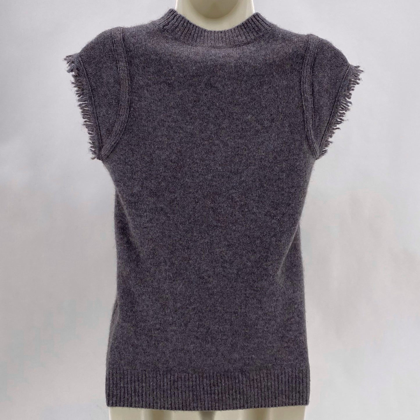 Size XS FAHERTY Sweater
