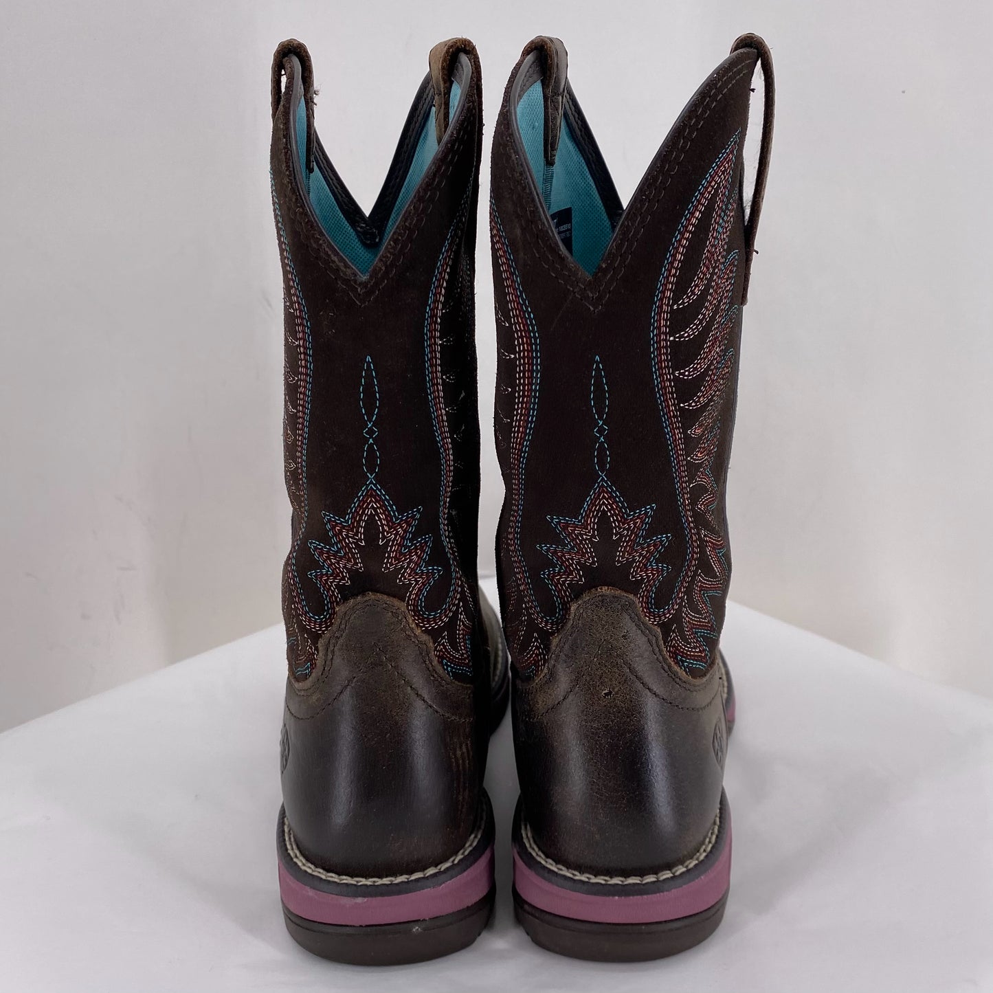 DARK BROWN W Shoe Size 6.5 ARIAT Boots