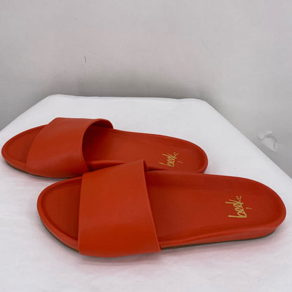 Orange W Shoe Size 7 Sandals