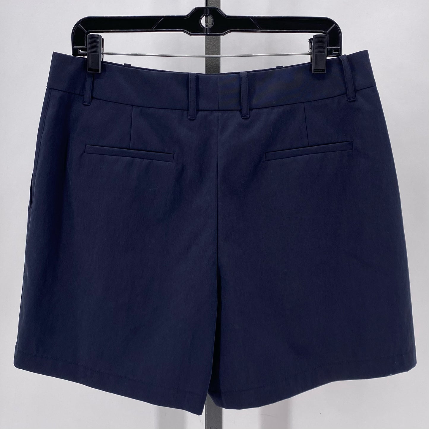 Size 8 LAFAYETTE 148 Shorts