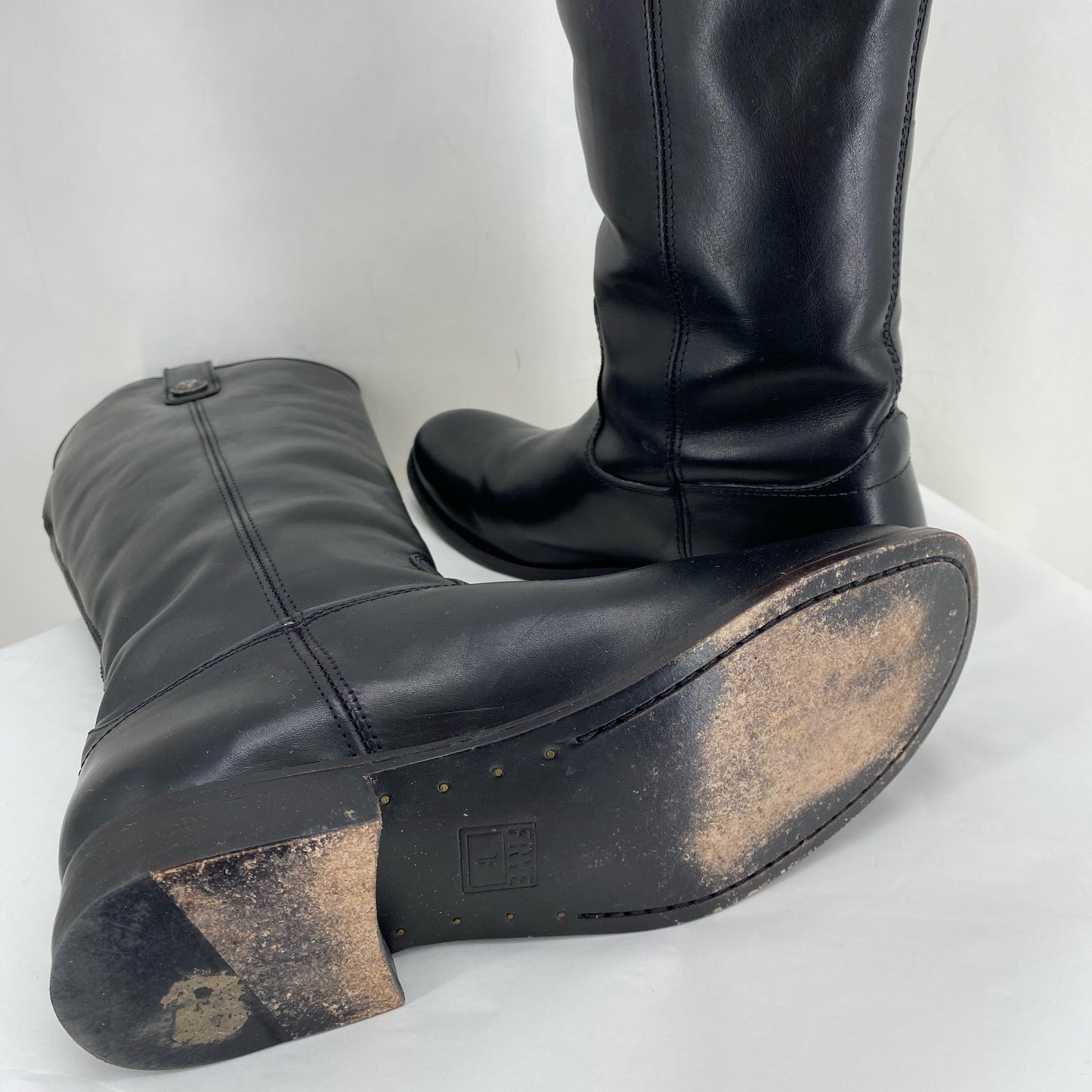 Black W Shoe Size 7.5 FRYE Boots