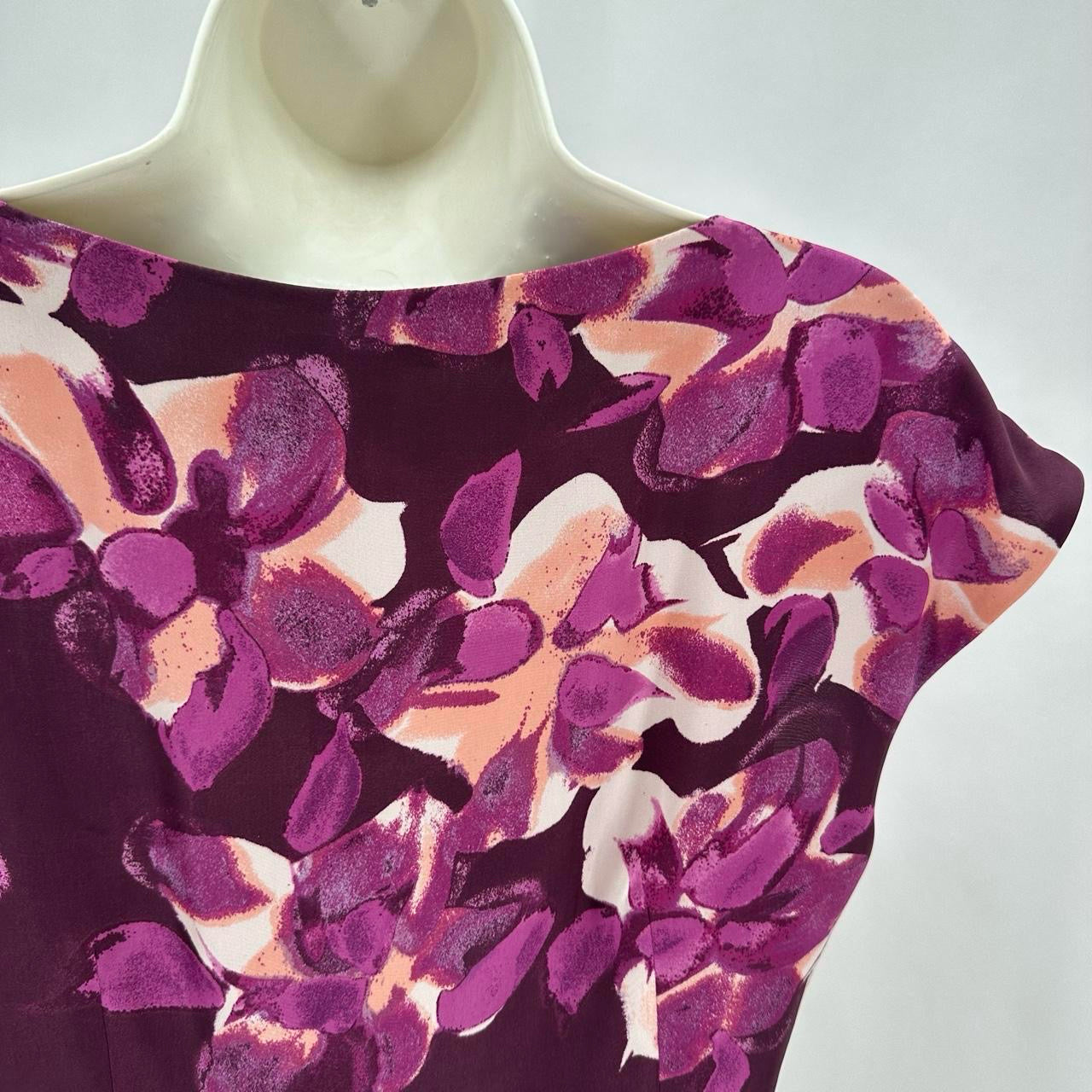 Size 6 BANANA REPUBLIC Floral Shirt