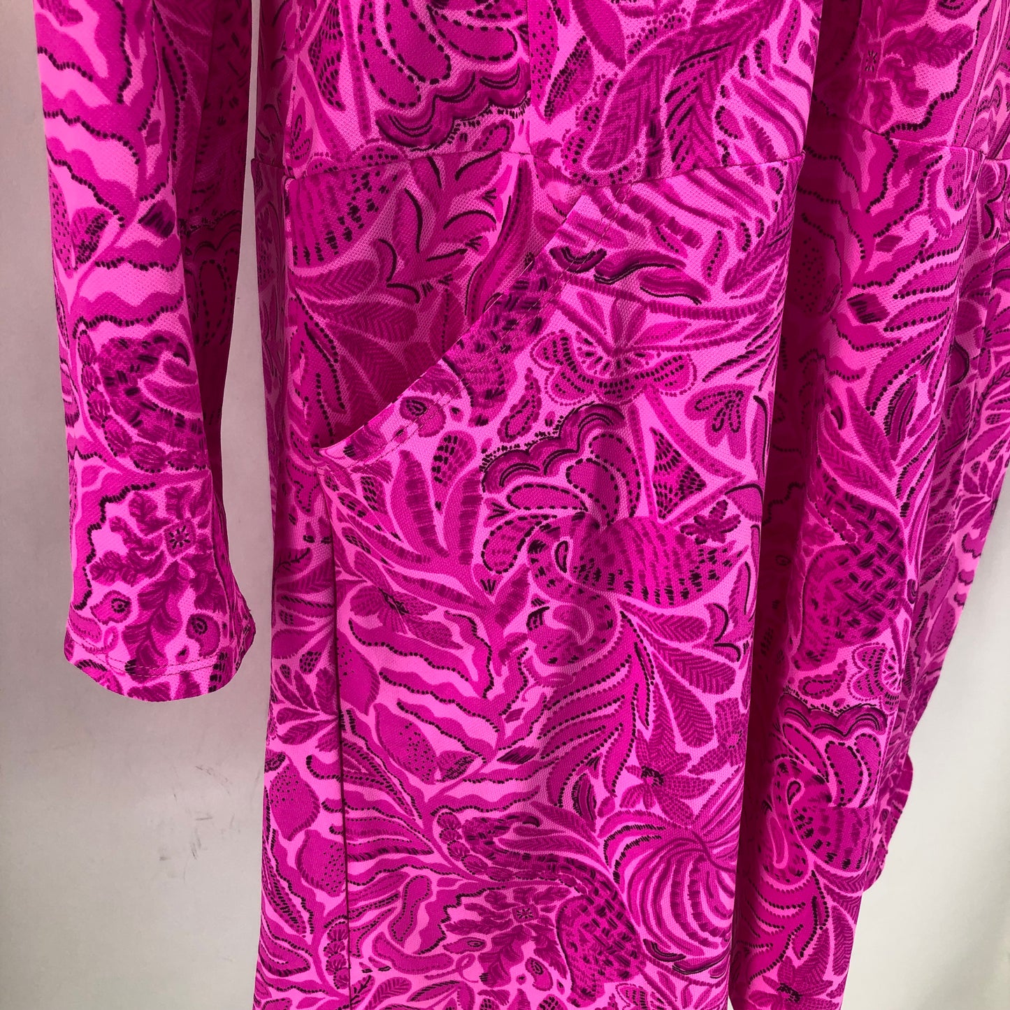 Size M LILLY PULITZER fleur de lis Dress
