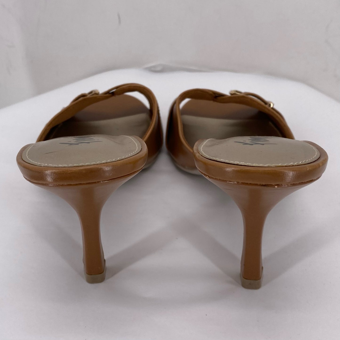 BROWN W Shoe Size 8.5 FIONI Heels