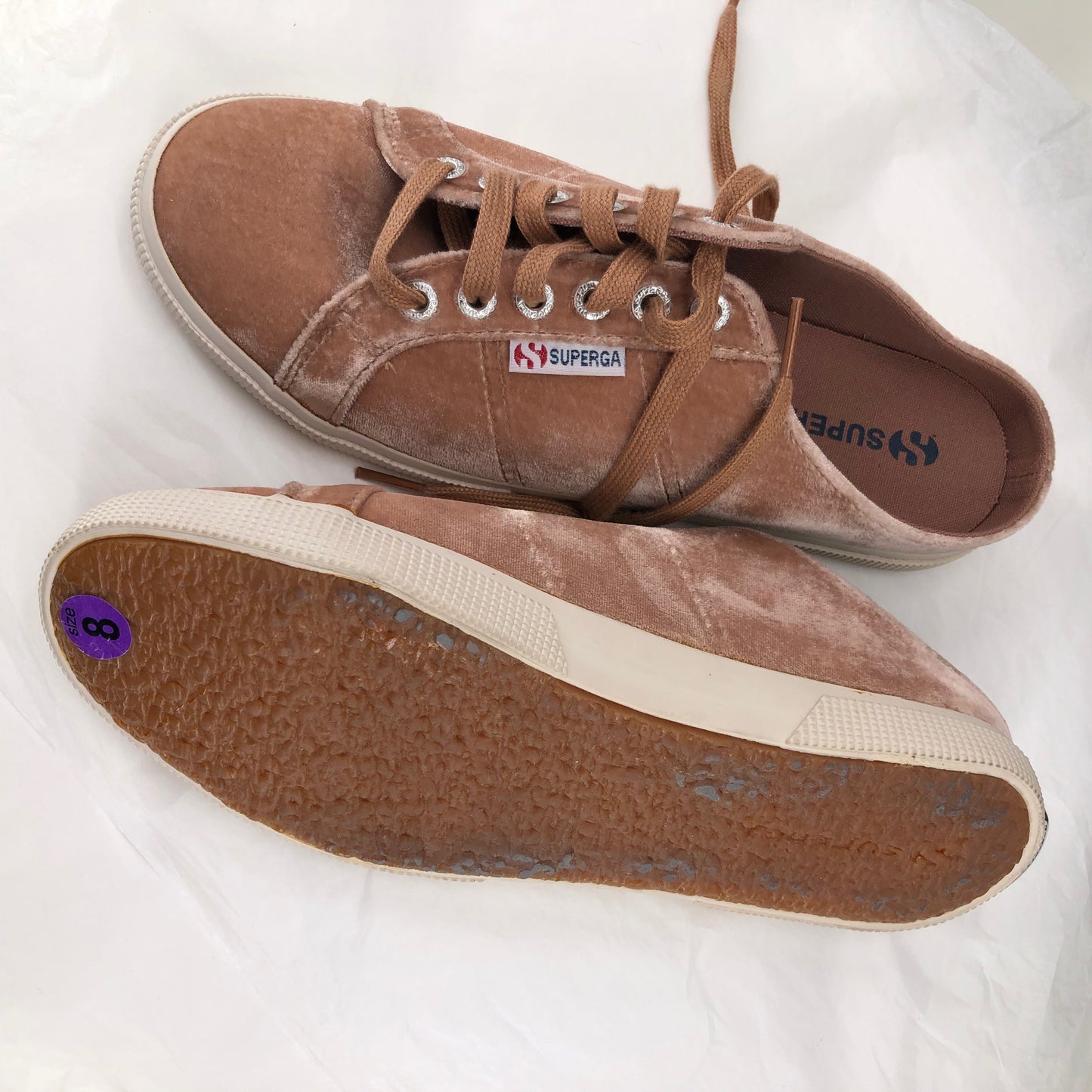 SALMON W Shoe Size 8 superga Sneakers