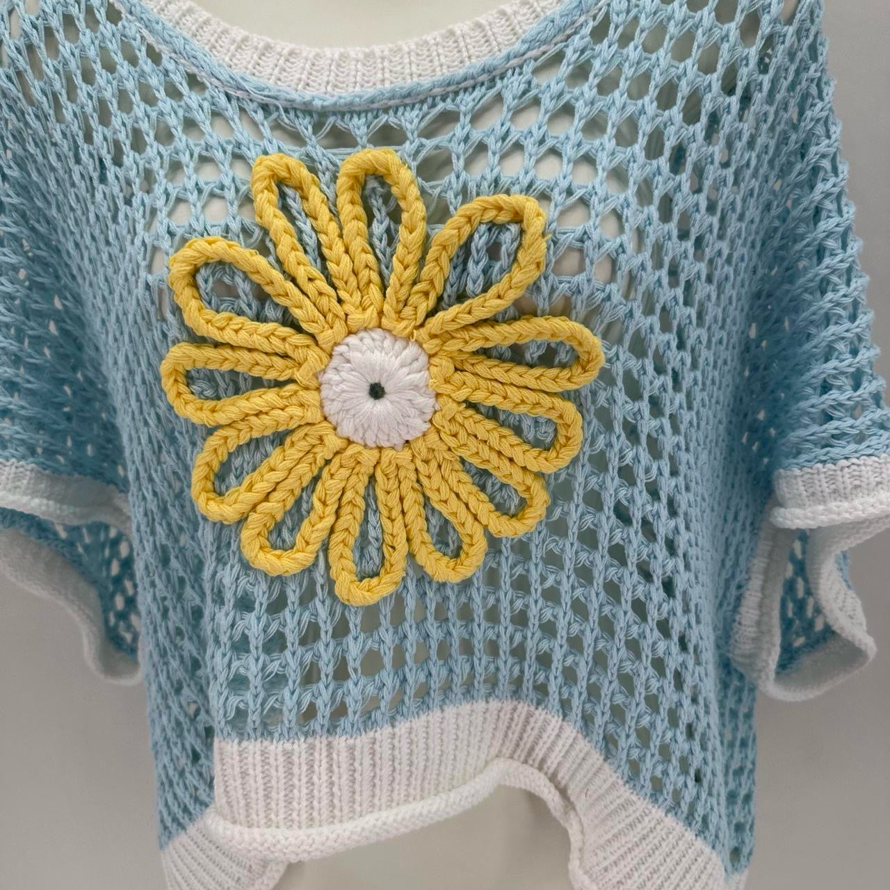 Size S pol Sweater