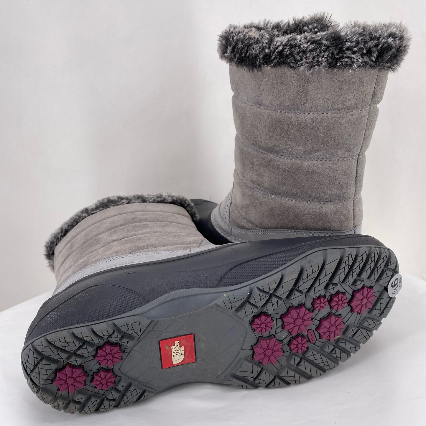 Gray W Shoe Size 9.5 NORTH FACE Boots