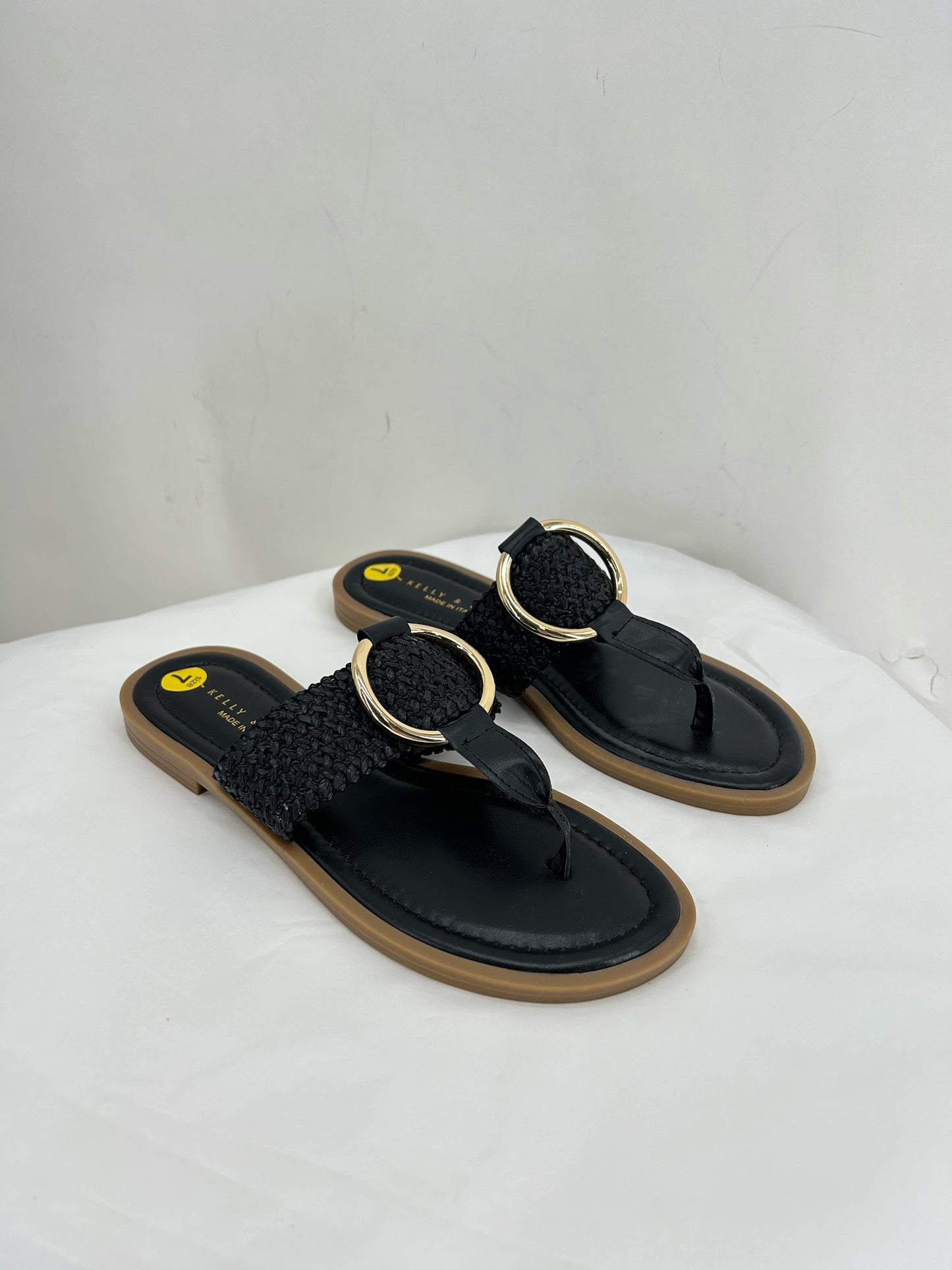 Black W Shoe Size 7 KELLY & KATIE Sandals