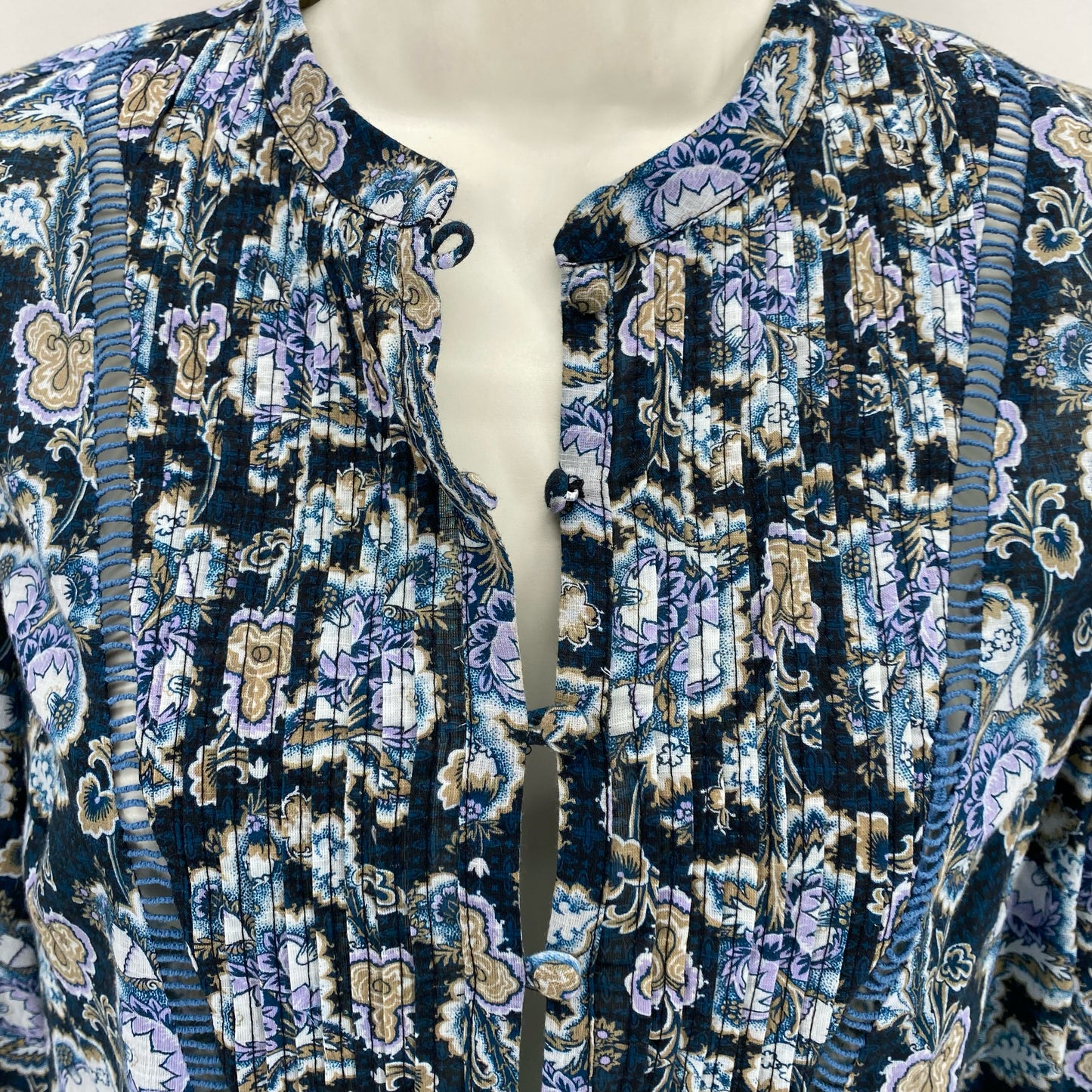 Size XS ANTHROPOLOGIE Floral Shirt