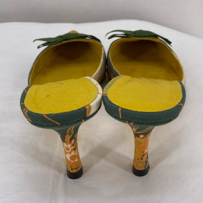 Green W Shoe Size 9.5 Heels