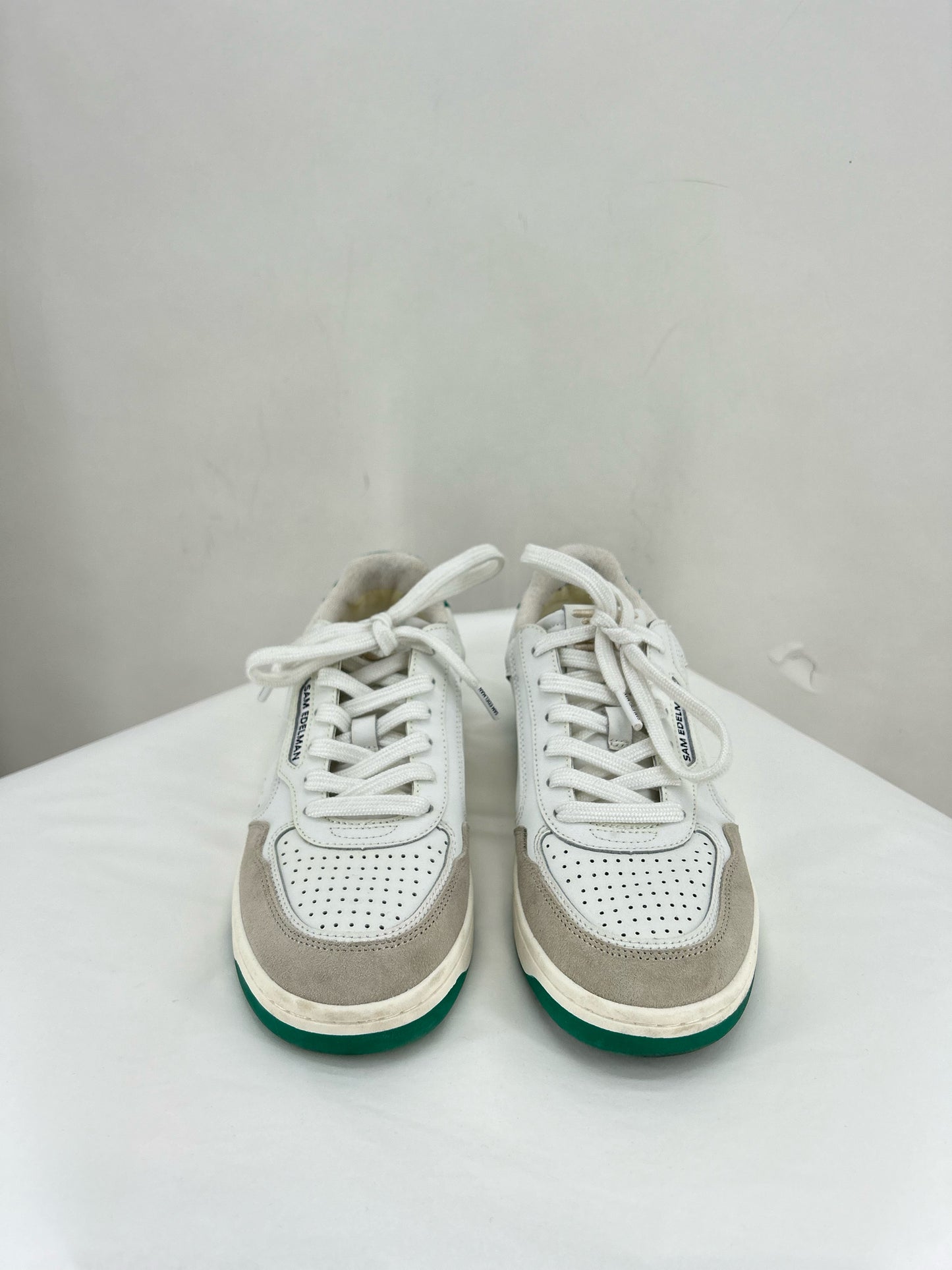 White W Shoe Size 8 SAM EDDELMAN Sneakers