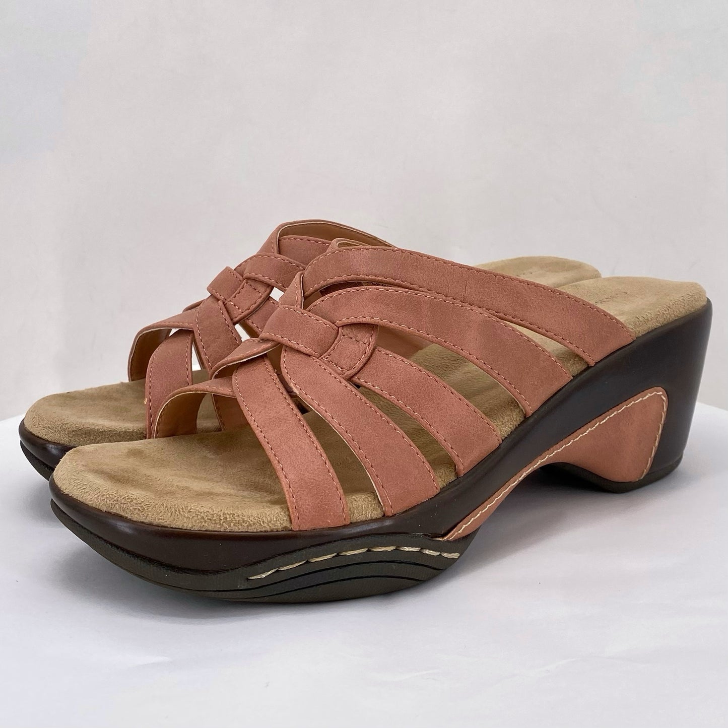 SALMON W Shoe Size 9 G.H.BASS Sandals