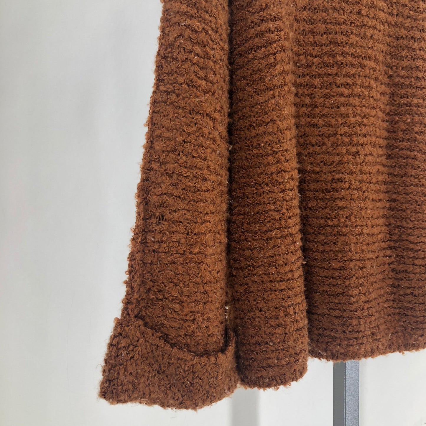 Size M/L BLUIVY Sweater