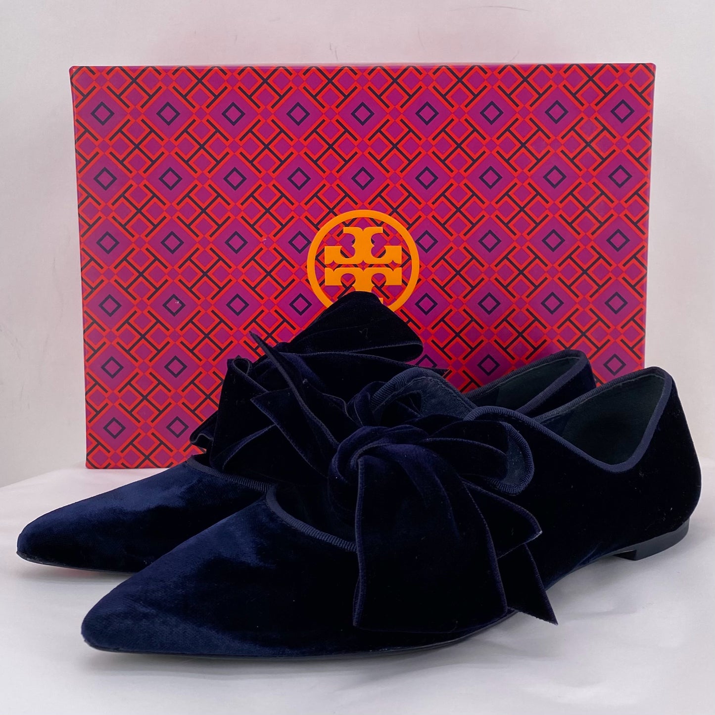 Navy W Shoe Size 9 TORY BURCH Flats