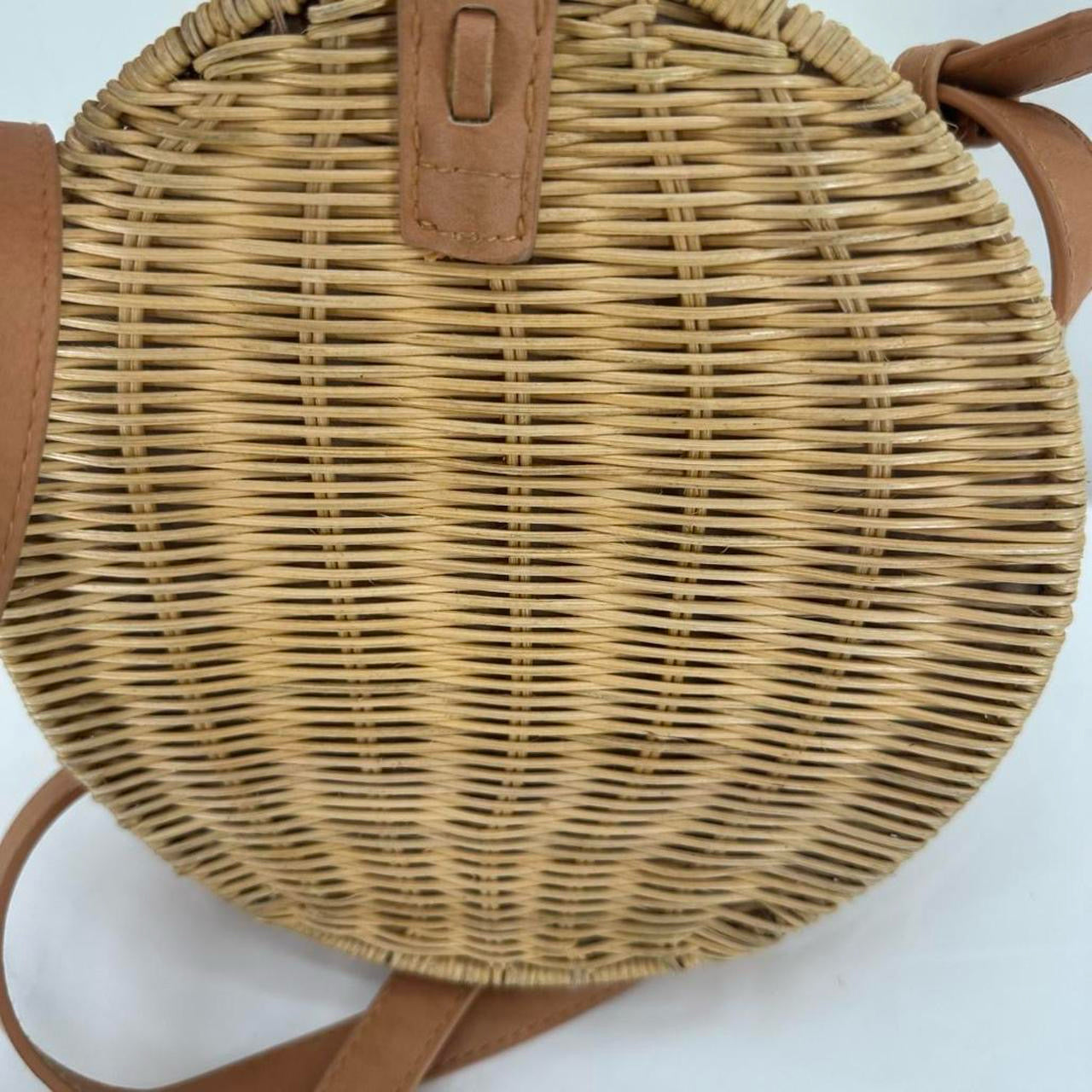 Tan UNIVERSAL THREAD Cross-body