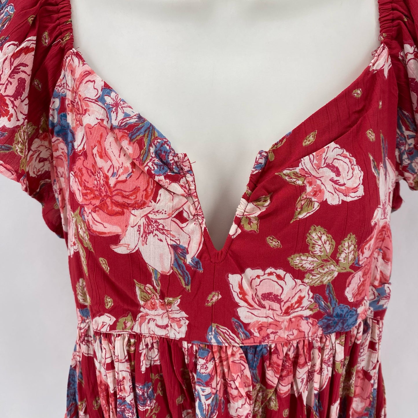 Size M ANGIE Floral Shirt