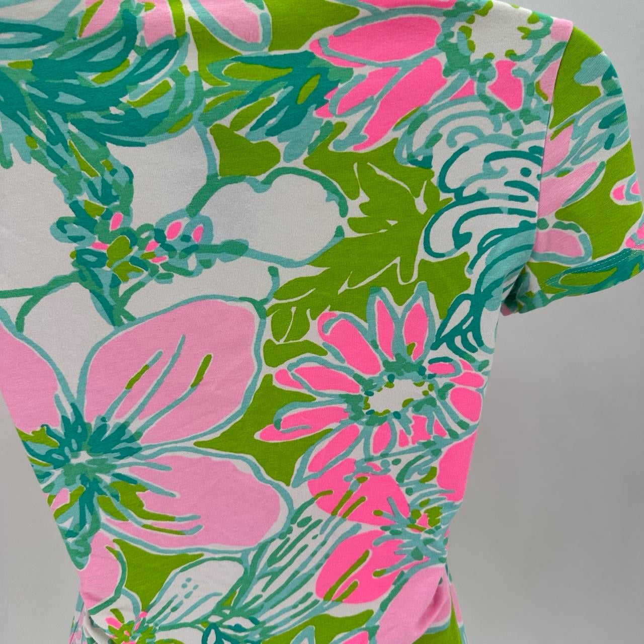 Size XXS LILLY PULITZER FLOWERS Shirt