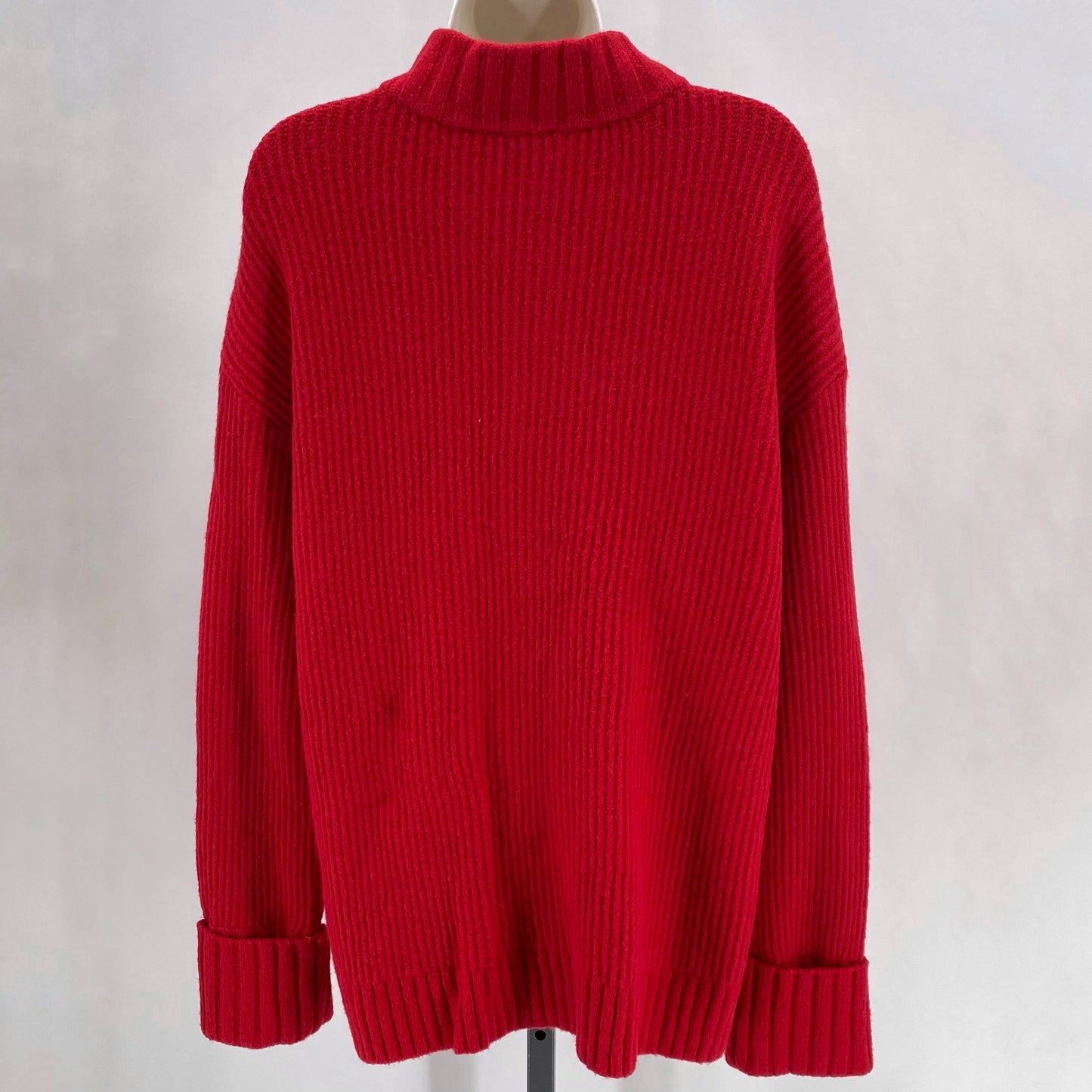 Size M TALBOTS Sweater