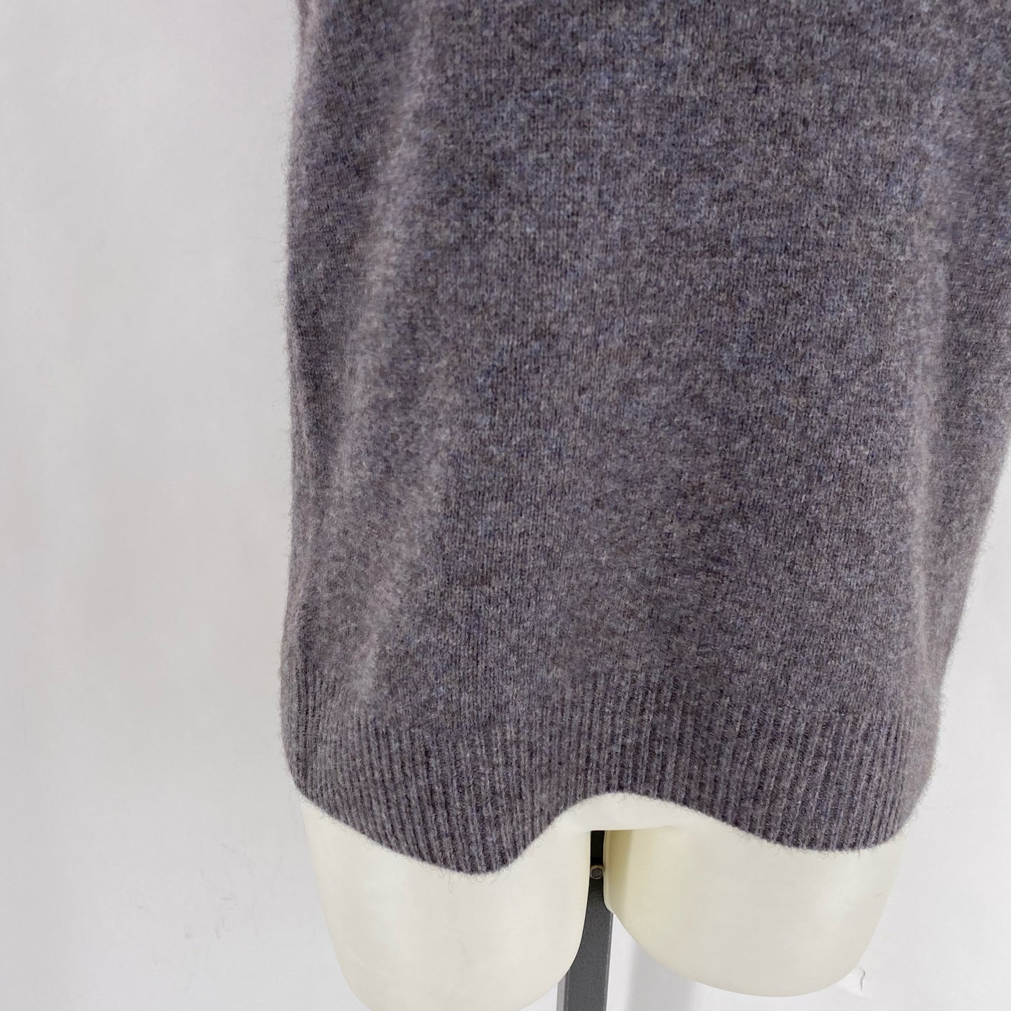 Size XS FAHERTY Sweater